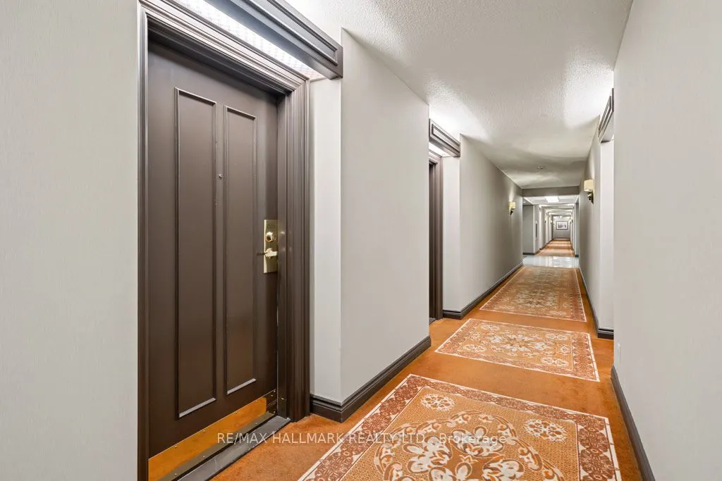 33 Weldrick Road E, #1505