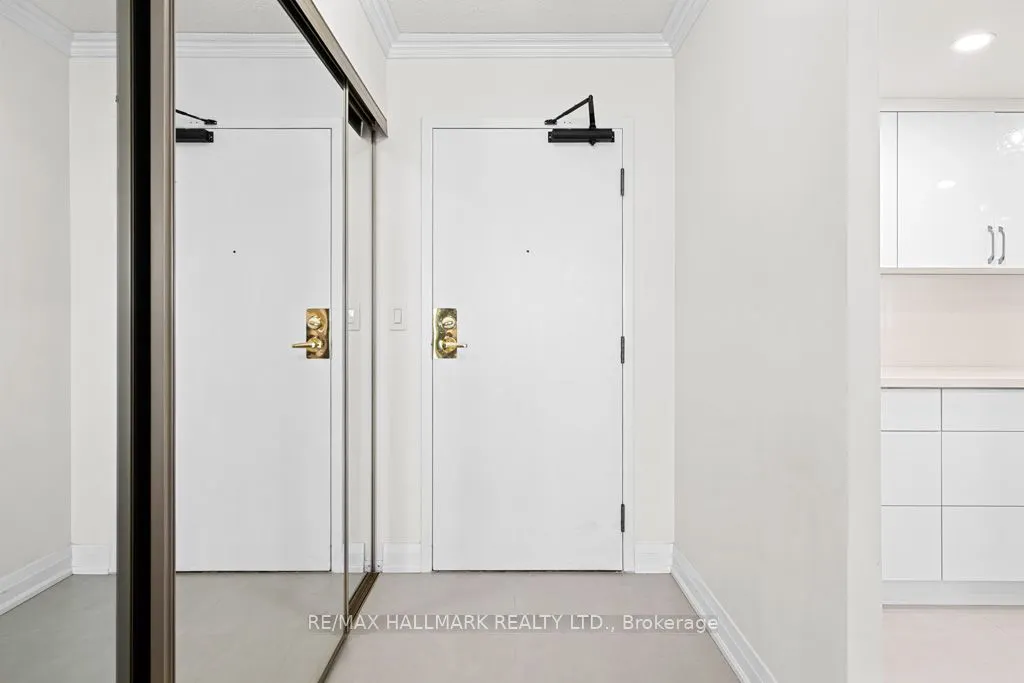 33 Weldrick Road E, #1505