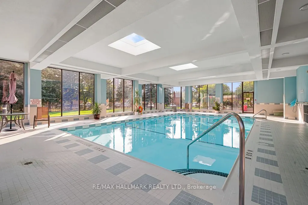 33 Weldrick Road E, #1505
