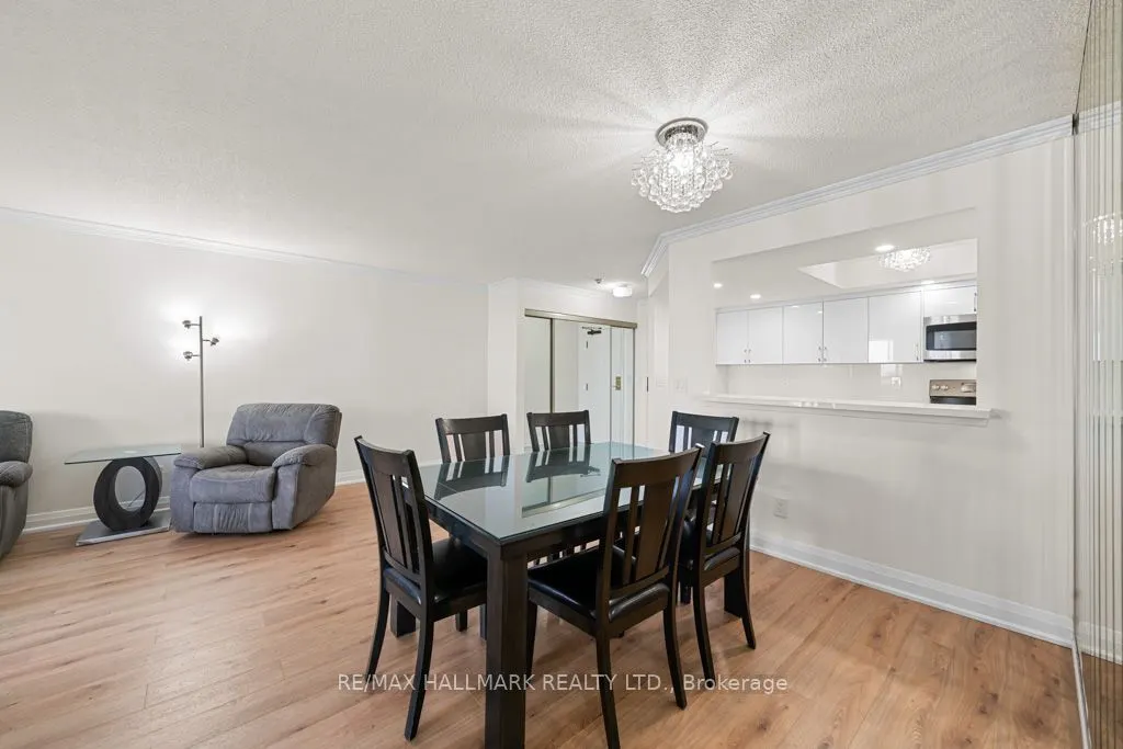 33 Weldrick Road E, #1505