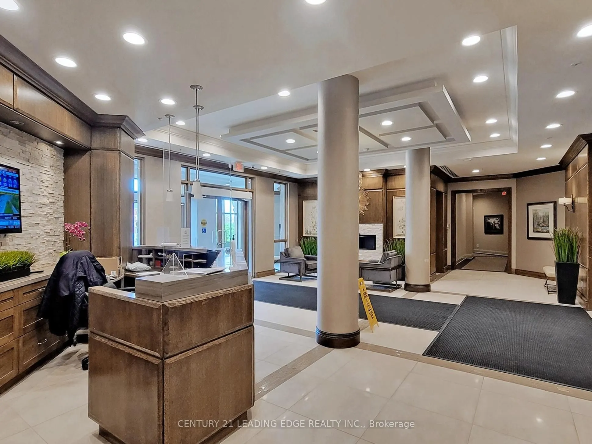 68 Main Street N, #232