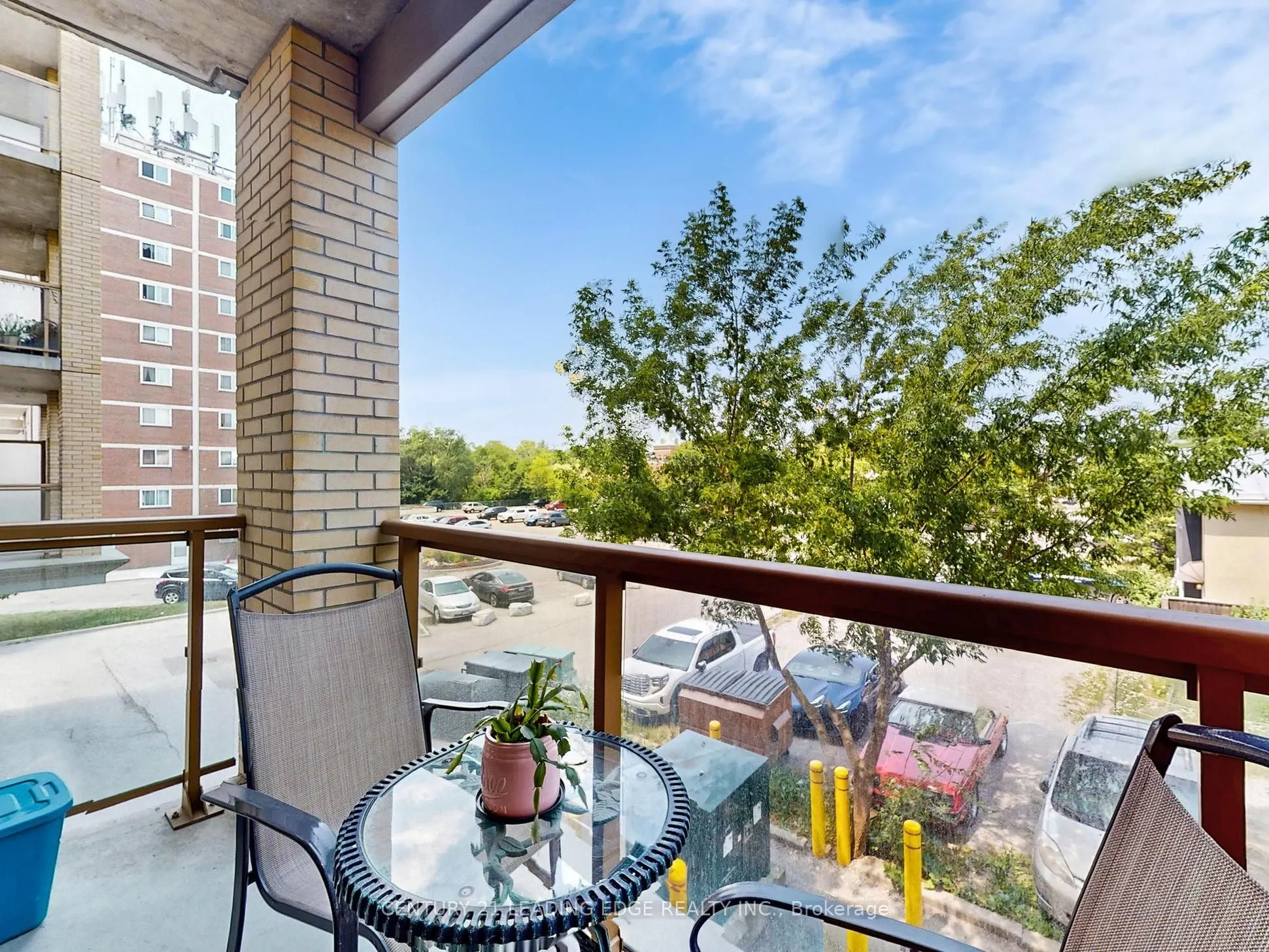 68 Main Street N, #232