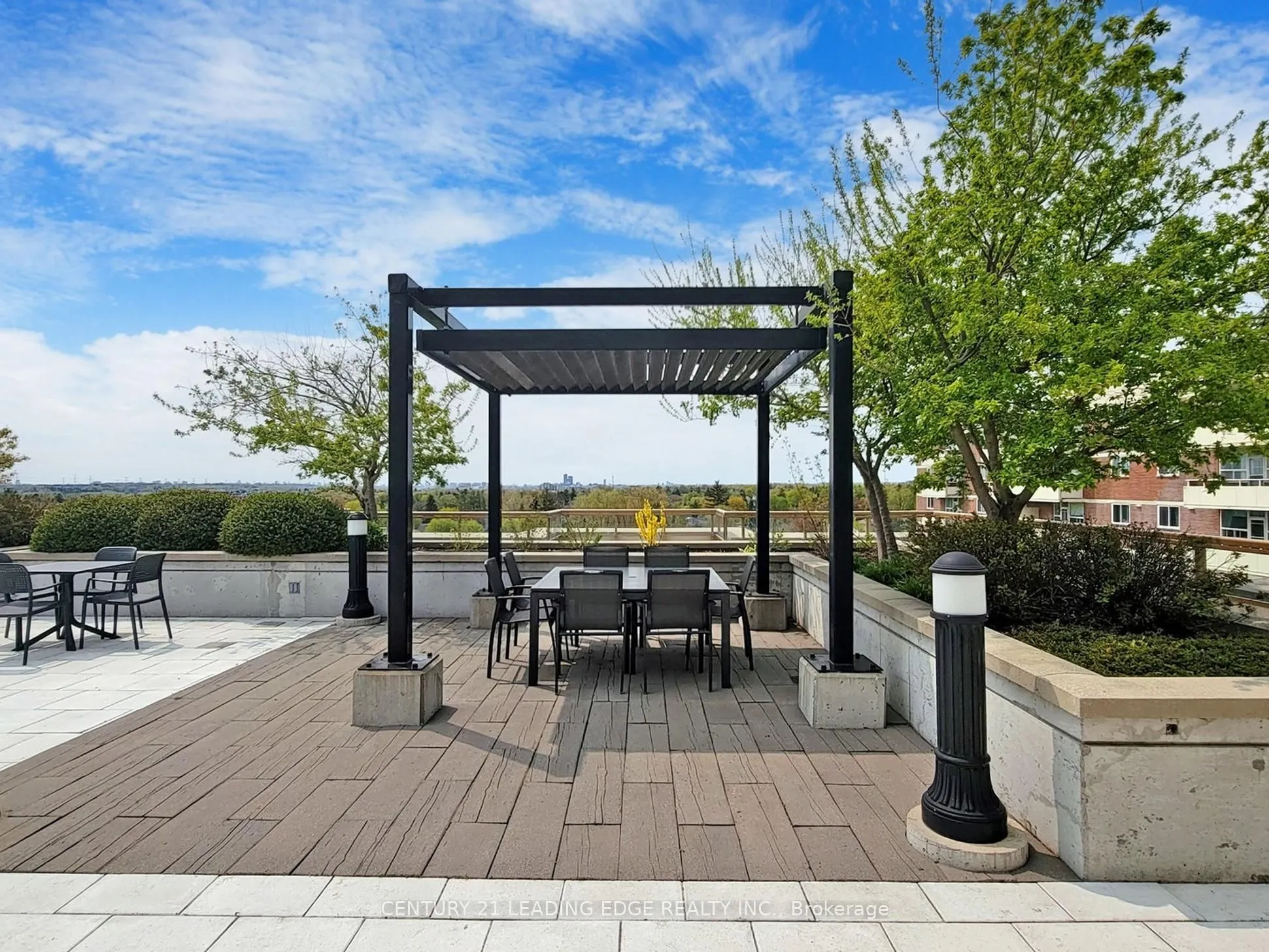 68 Main Street N, #232