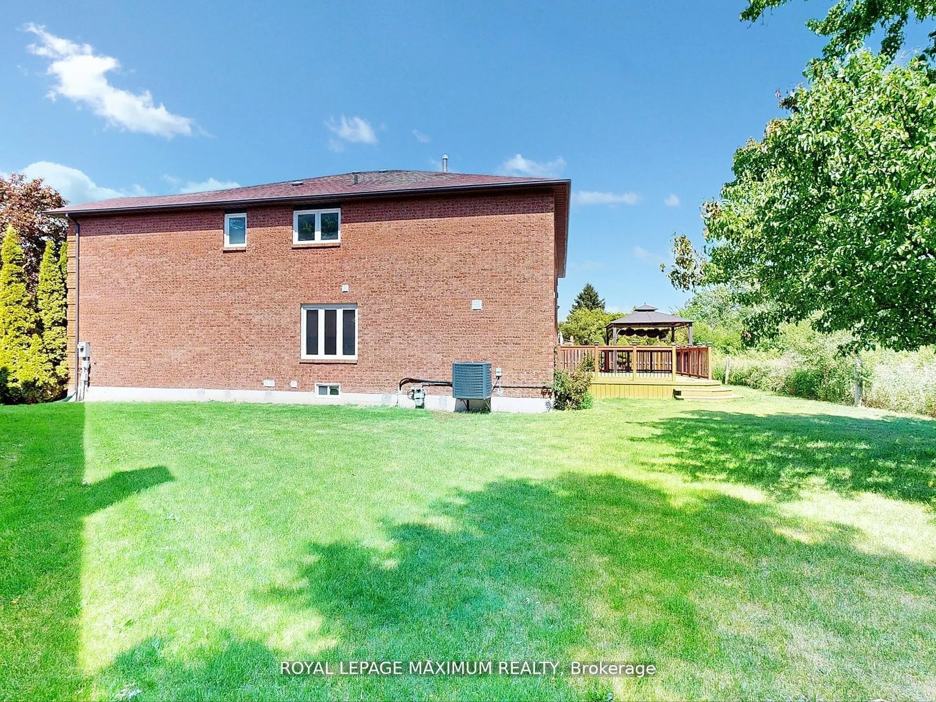 22 A Waltham Crescent