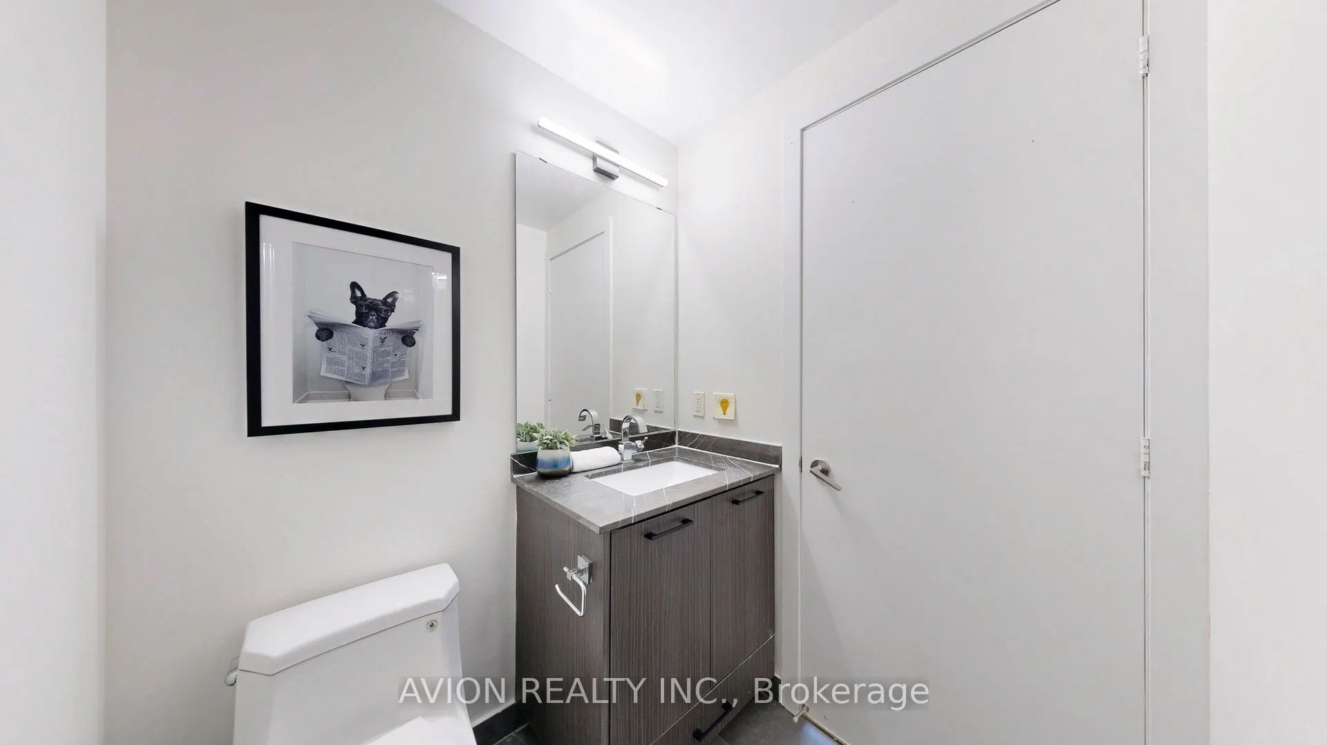 9471 Yonge Street, #532