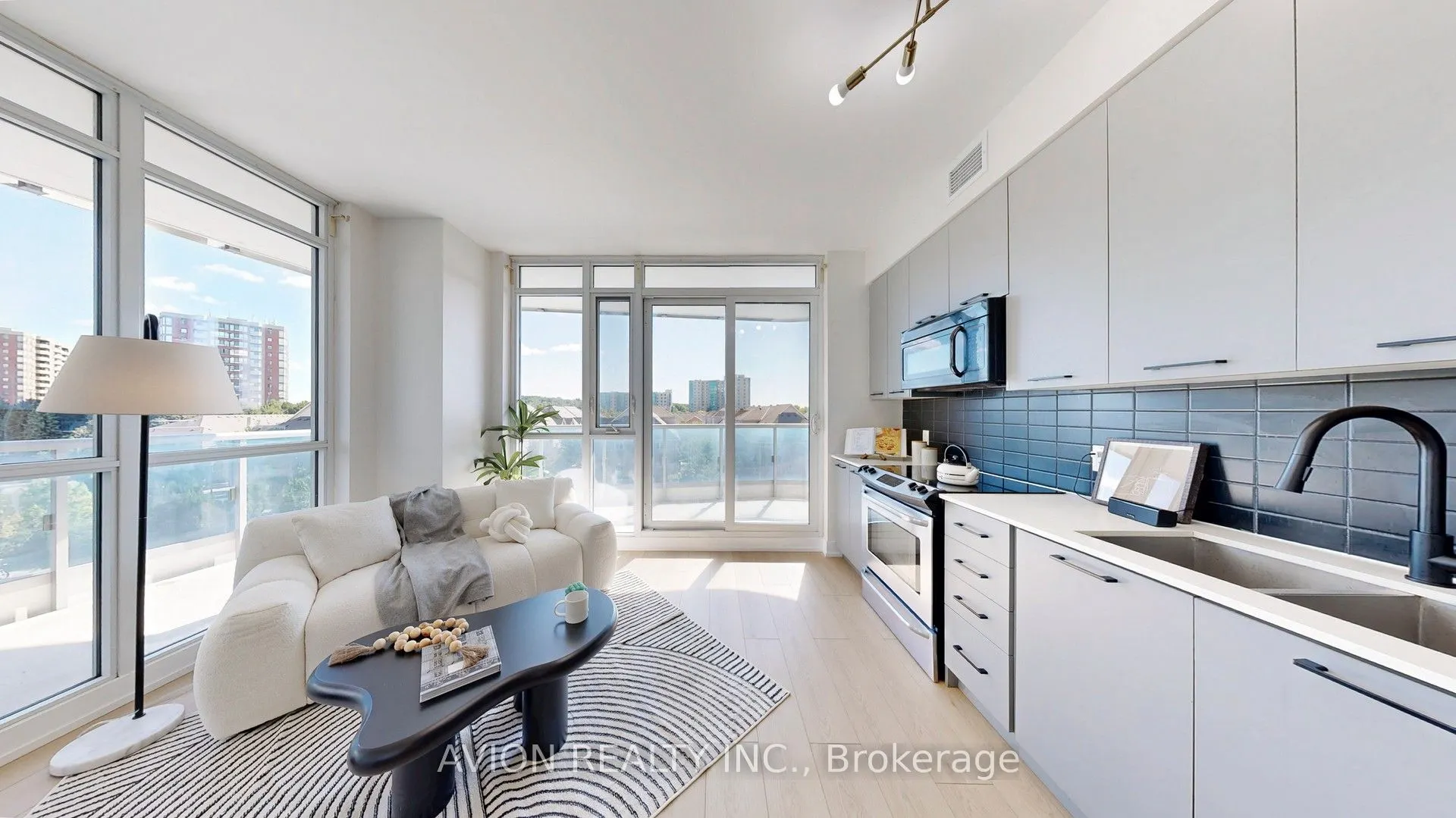 9471 Yonge Street, #532