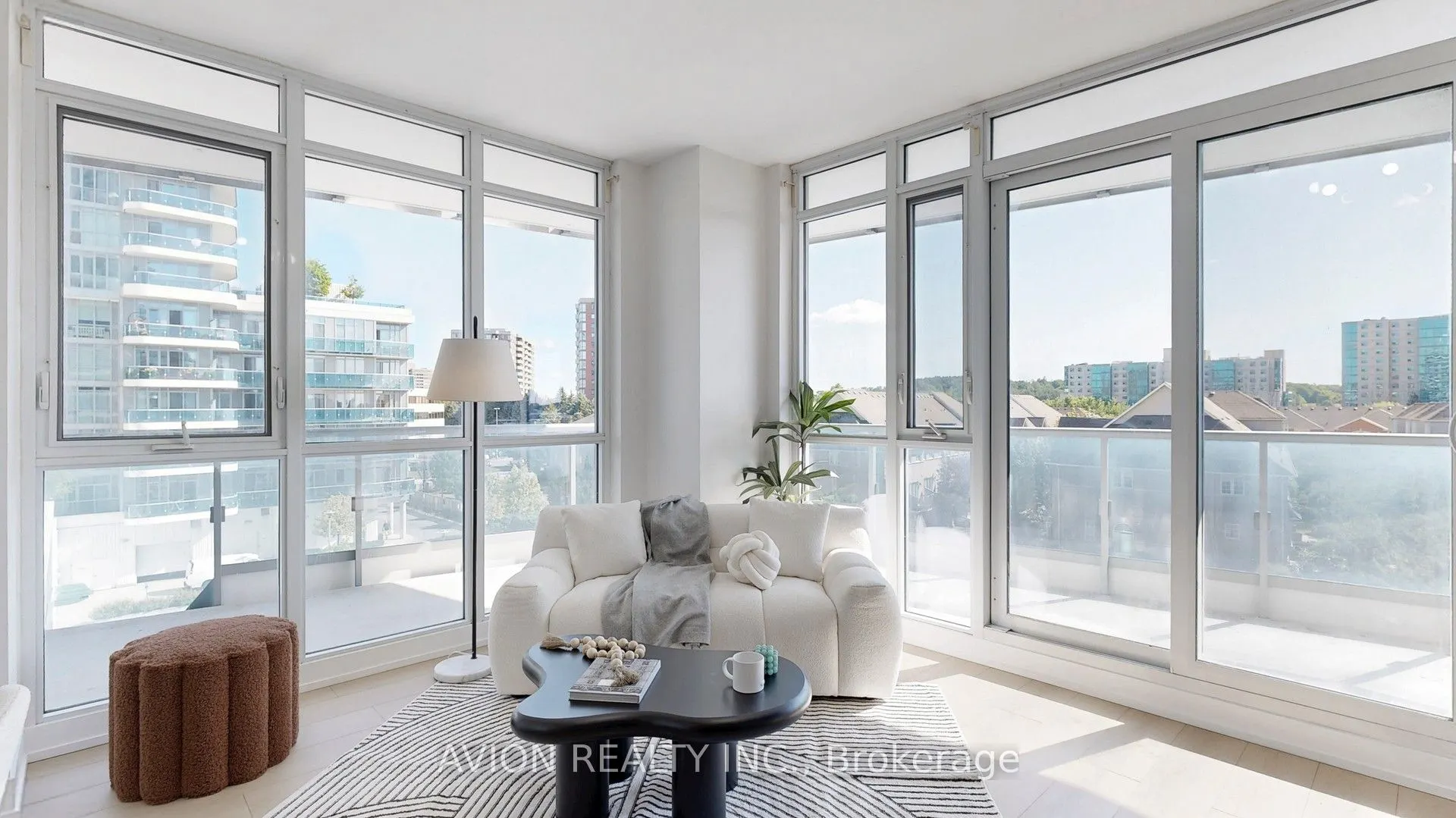 9471 Yonge Street, #532