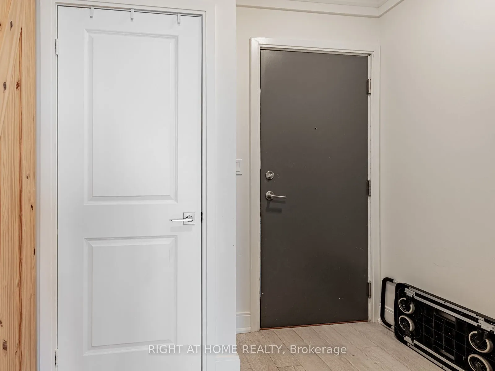 9600 Yonge Street, #1712B