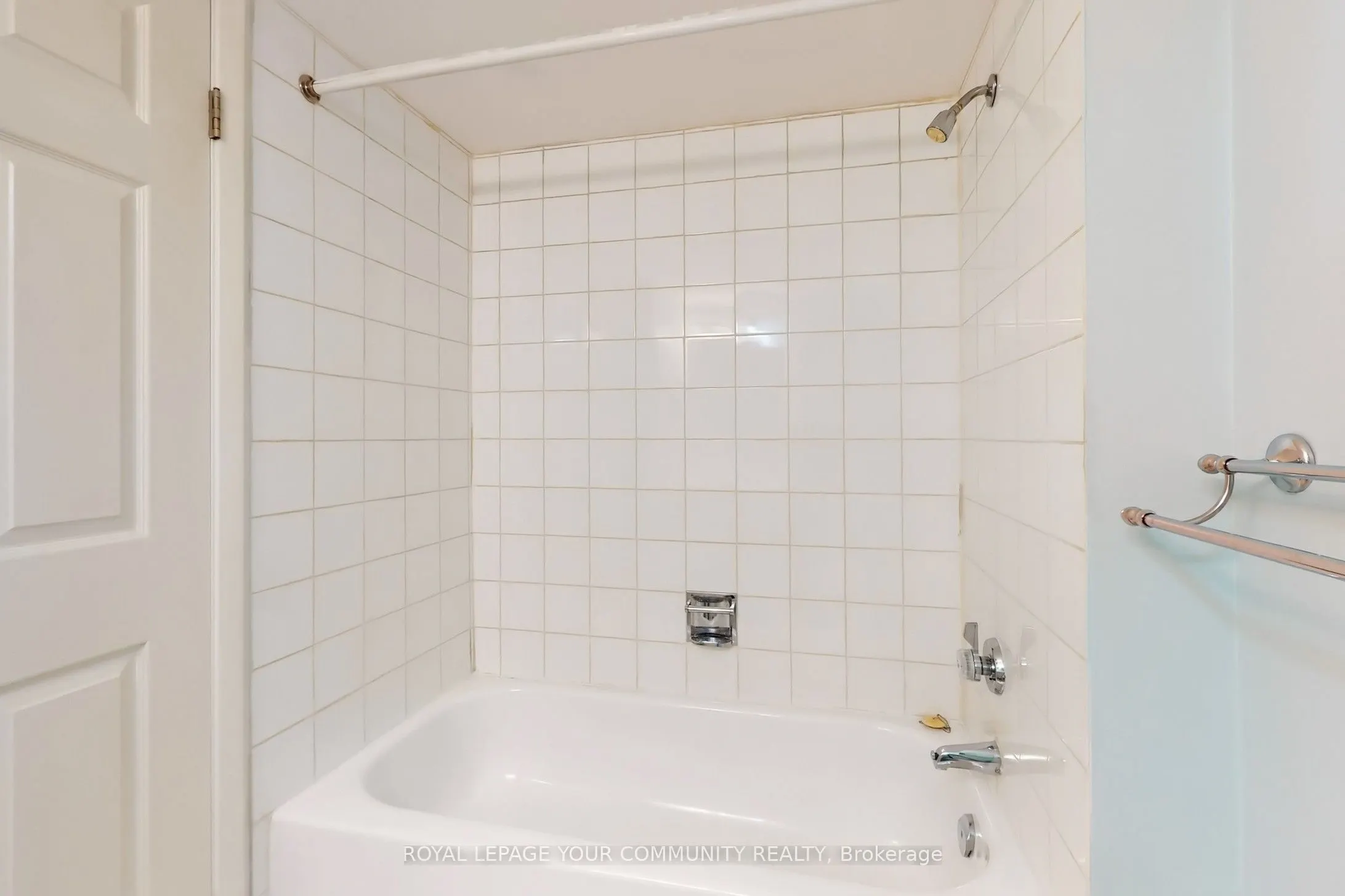 309 Major Mackenzie Drive, #205
