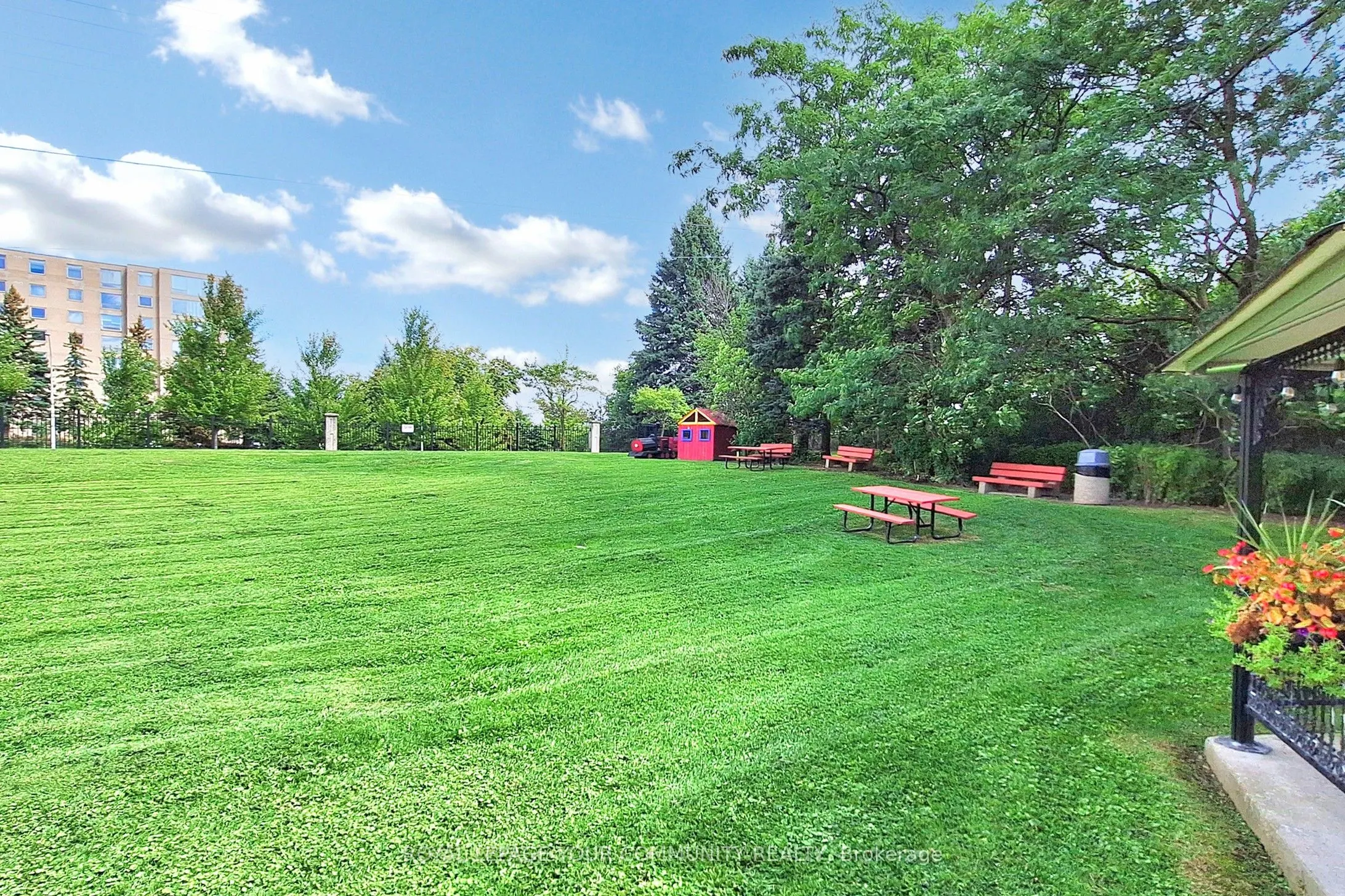 309 Major Mackenzie Drive, #205