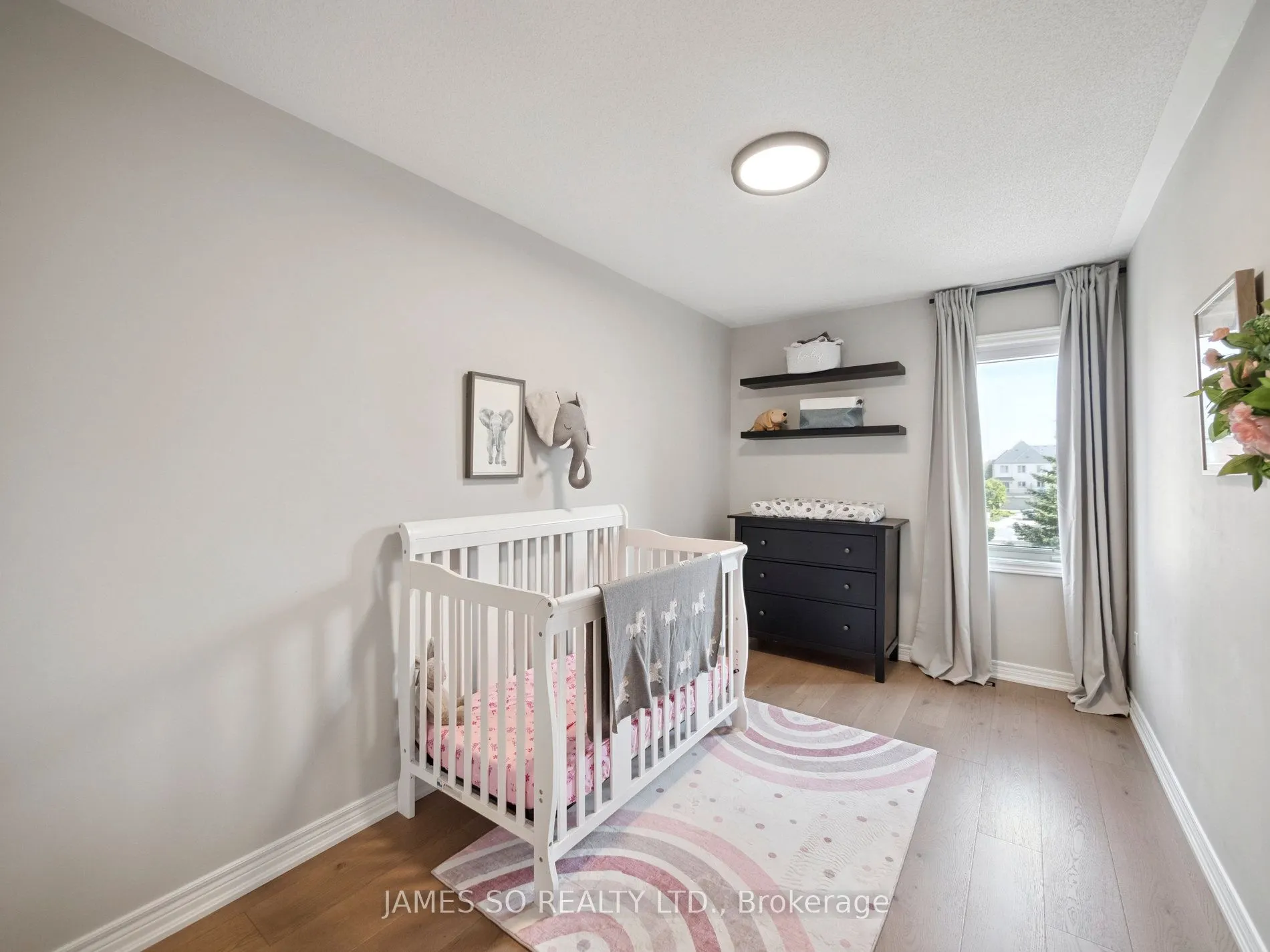 9133 Bayview Avenue, #39