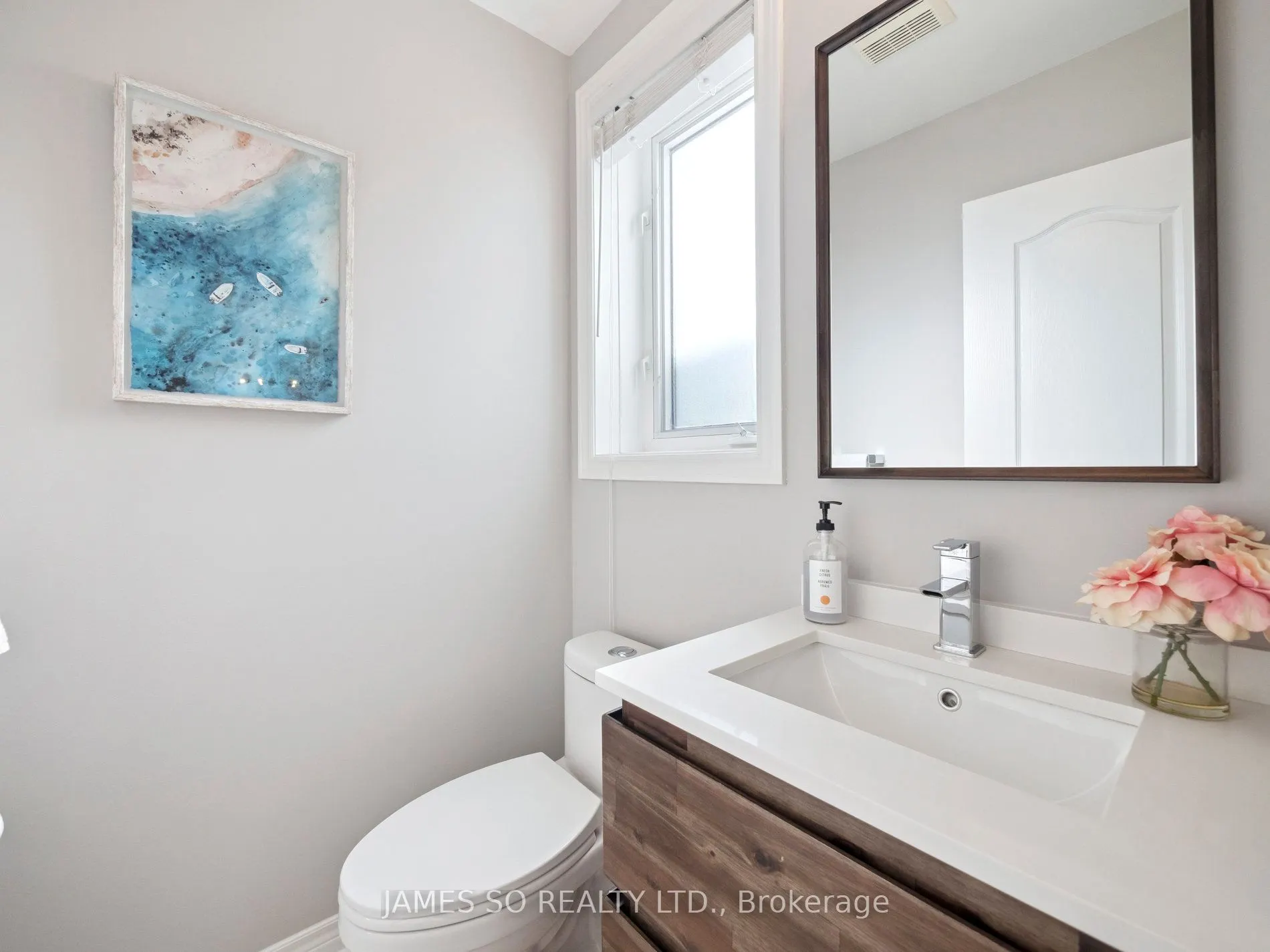 9133 Bayview Avenue, #39