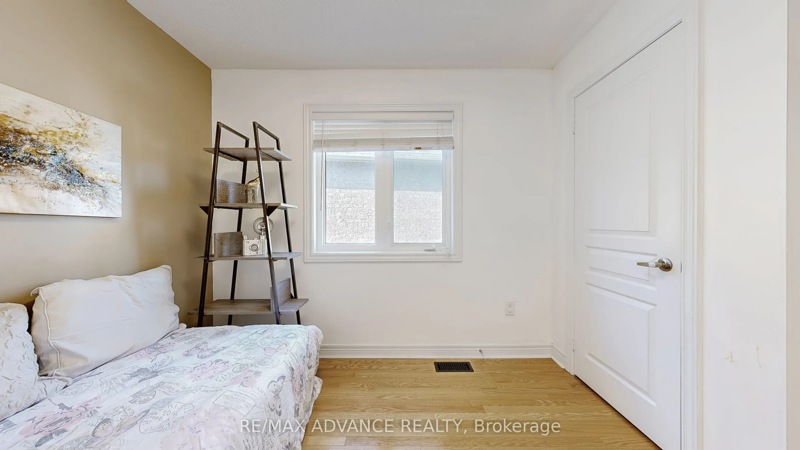 151 Laramie Crescent