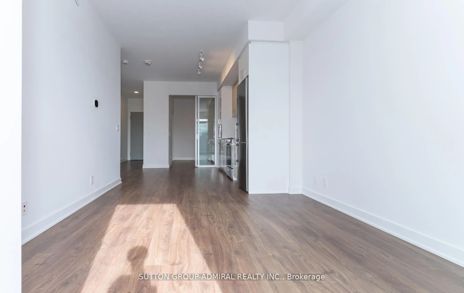 30 Upper Mall Way, #A-315