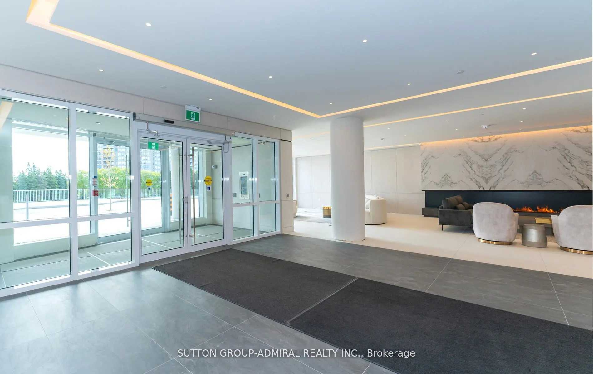 30 Upper Mall Way, #A-315