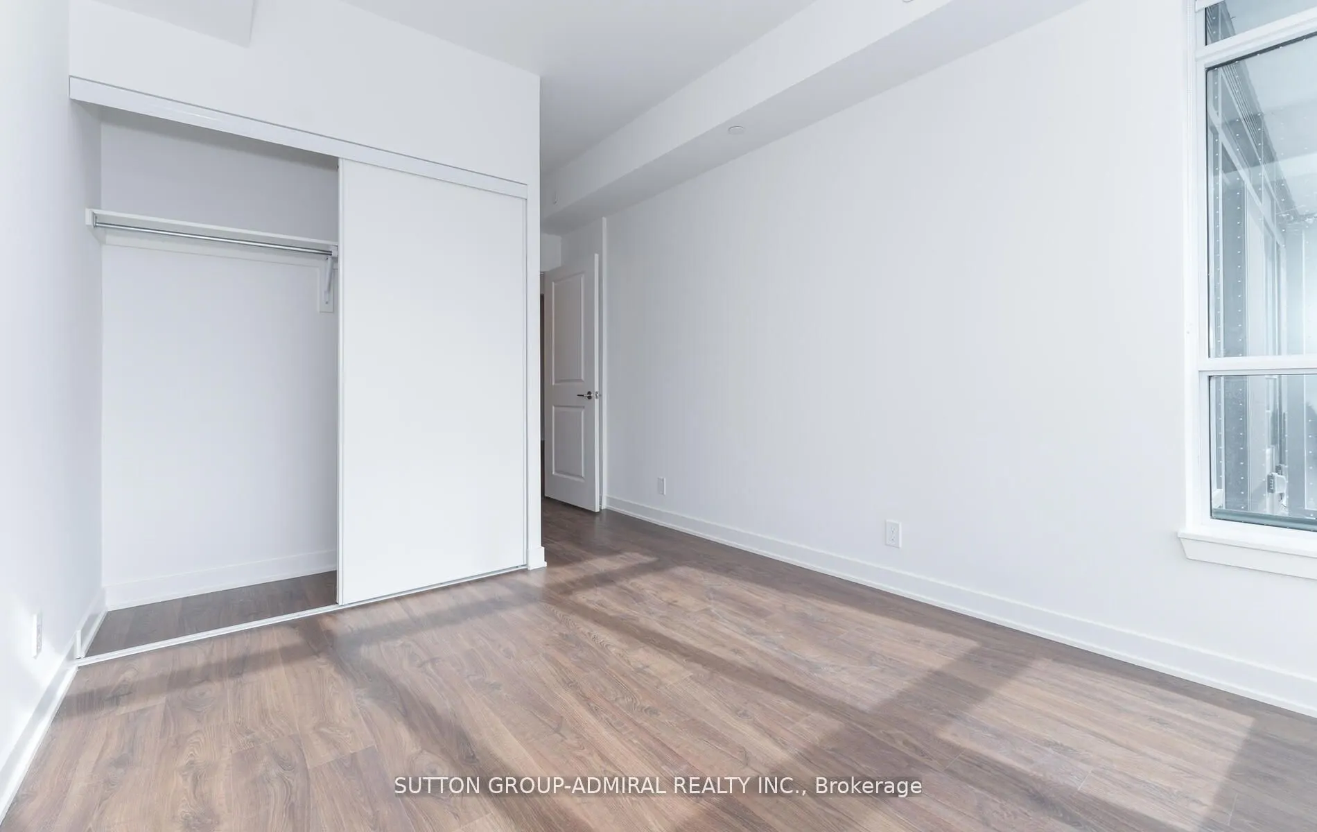 30 Upper Mall Way, #A-315