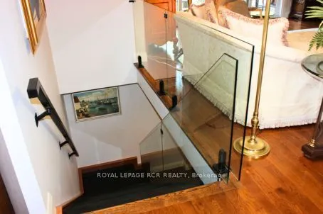 1 Lormik Drive