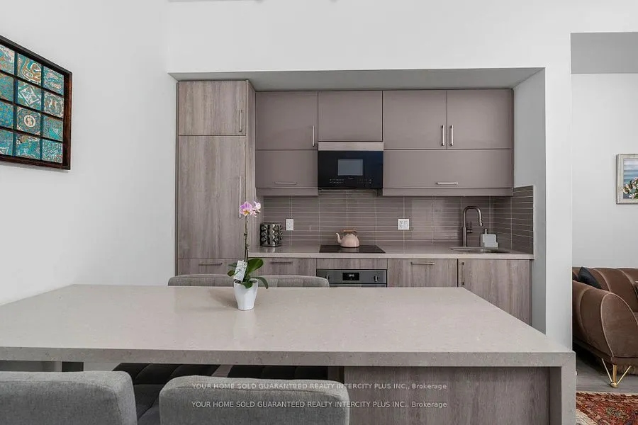 8119 Birchmount Road, #1015