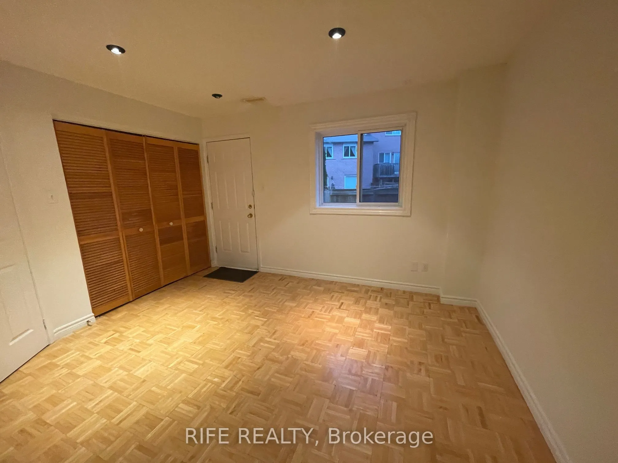68 Rougehaven Way, #37