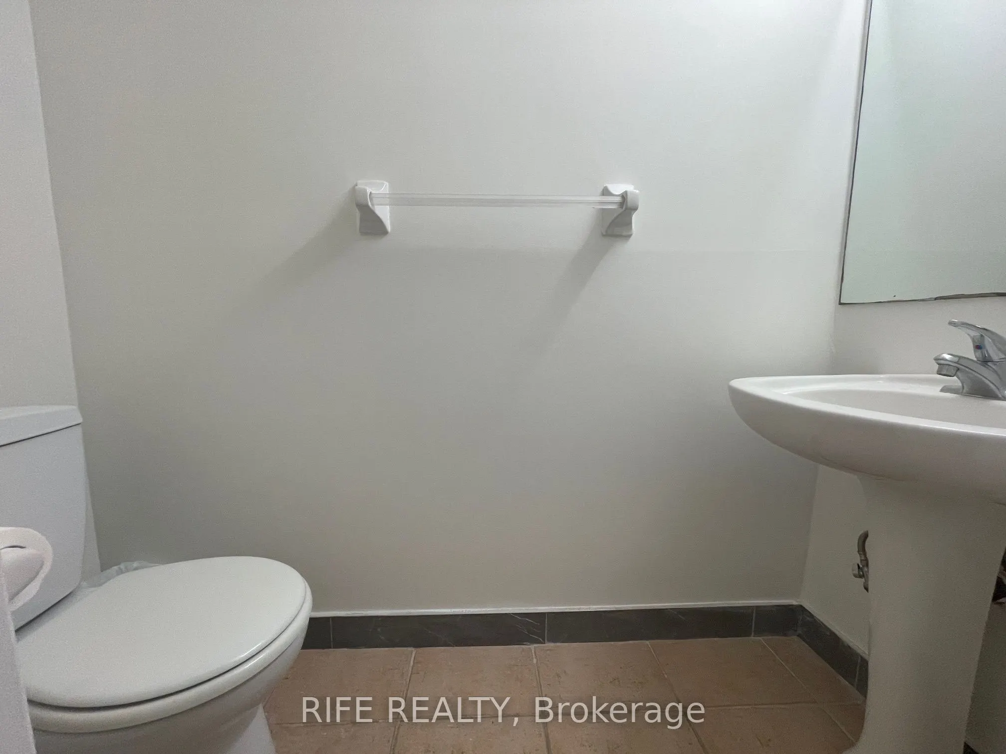 68 Rougehaven Way, #37