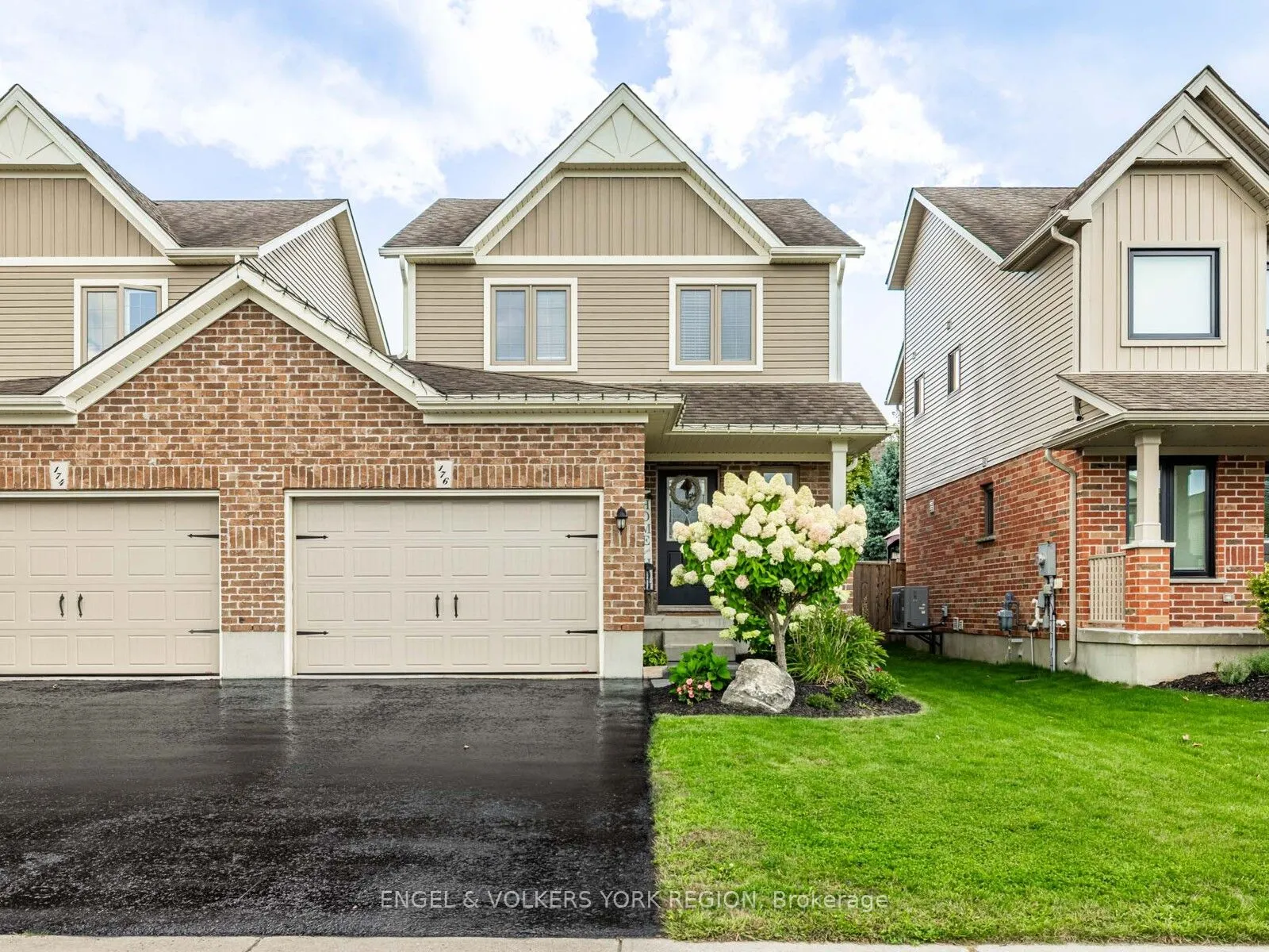 176 Banting Crescent