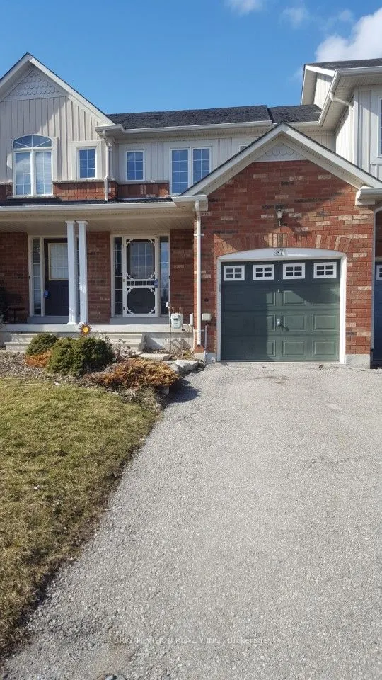 87 lilly Mckewan Crescent W