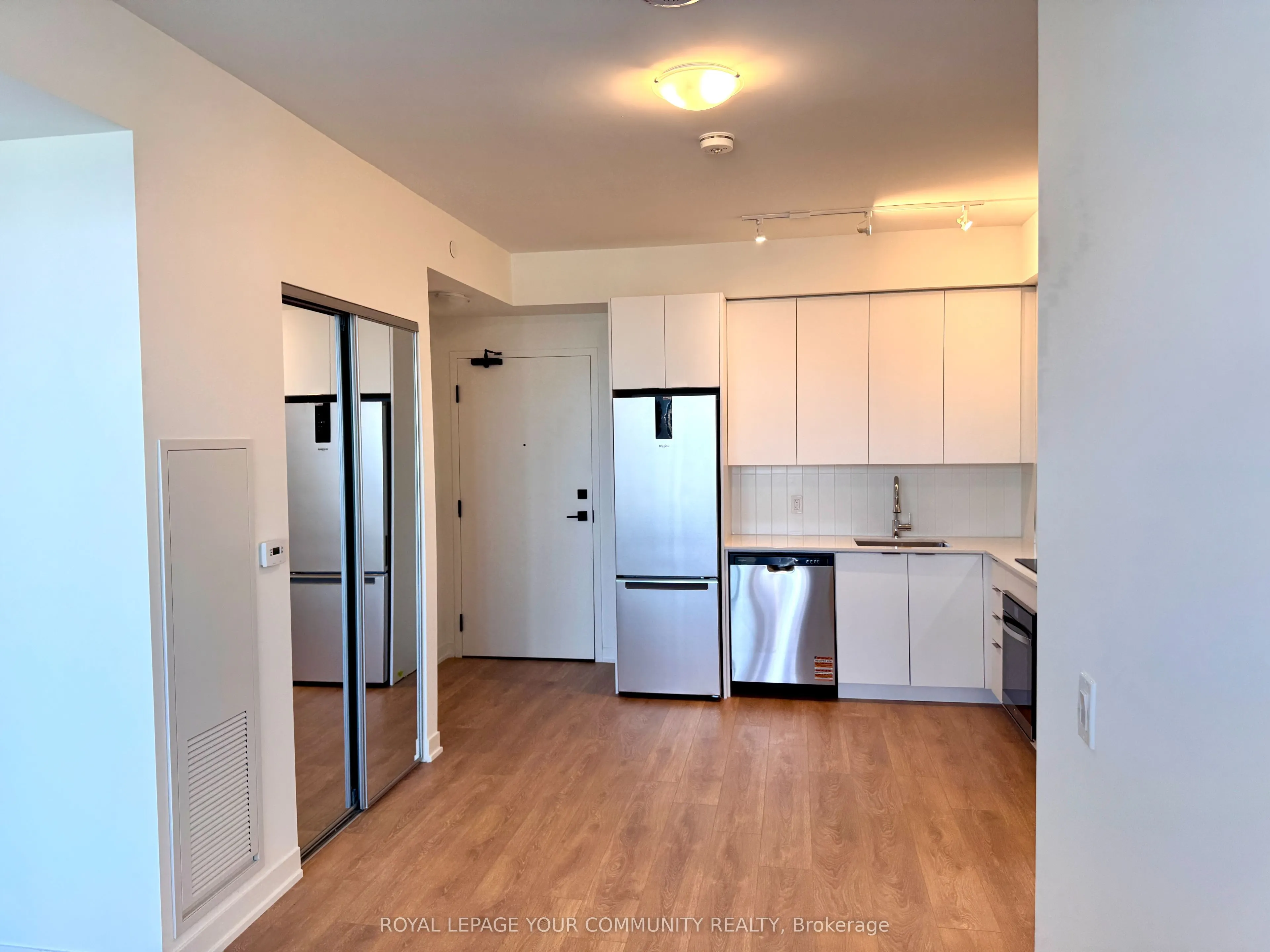 498 Caldari Road, #1424
