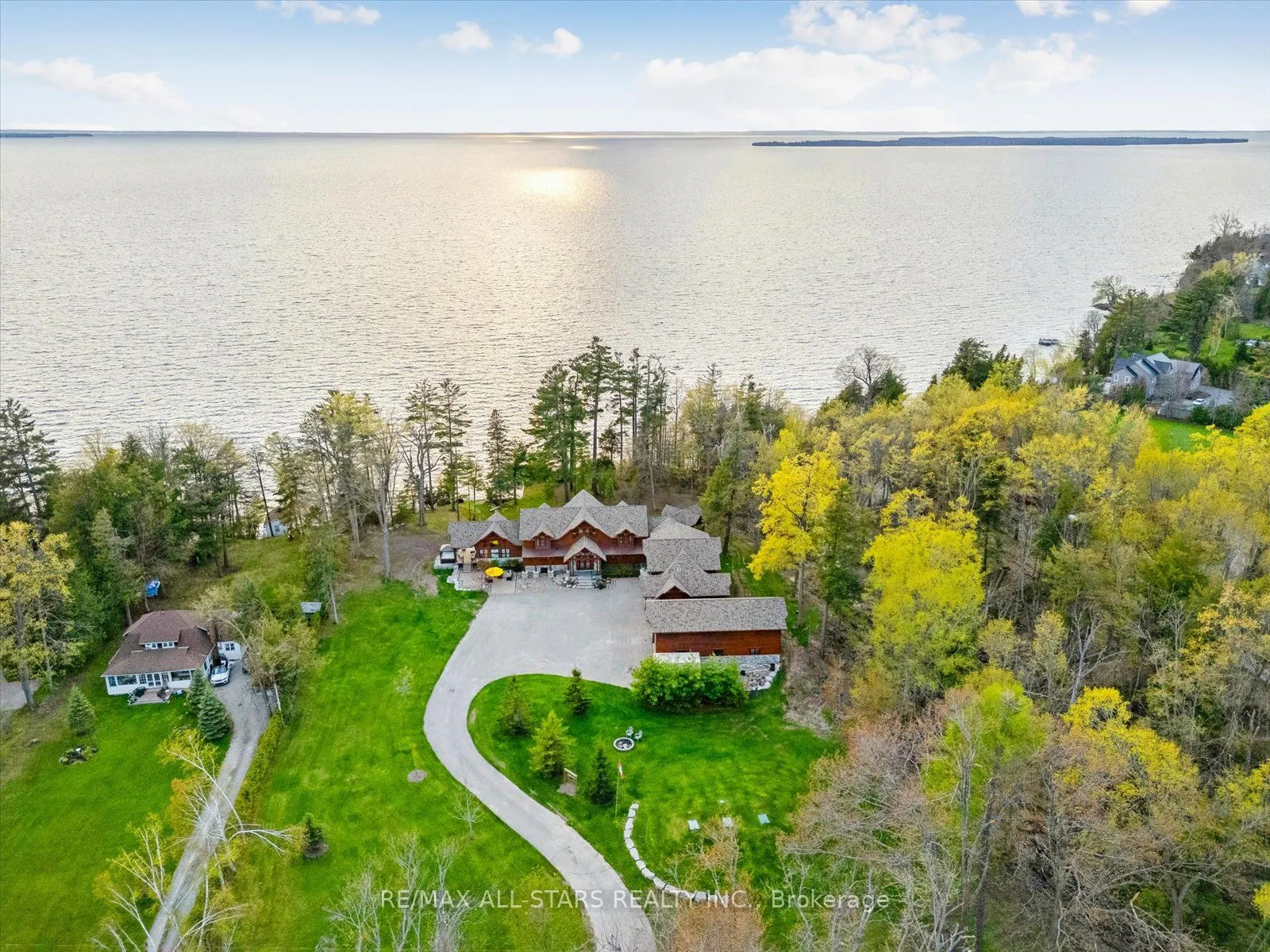 27440 Cedarhurst Beach Road