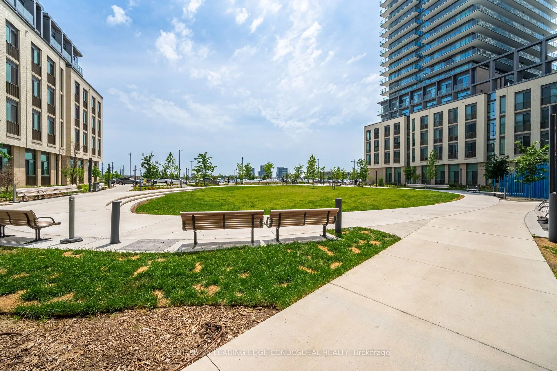 7890 Jane Street, #4506