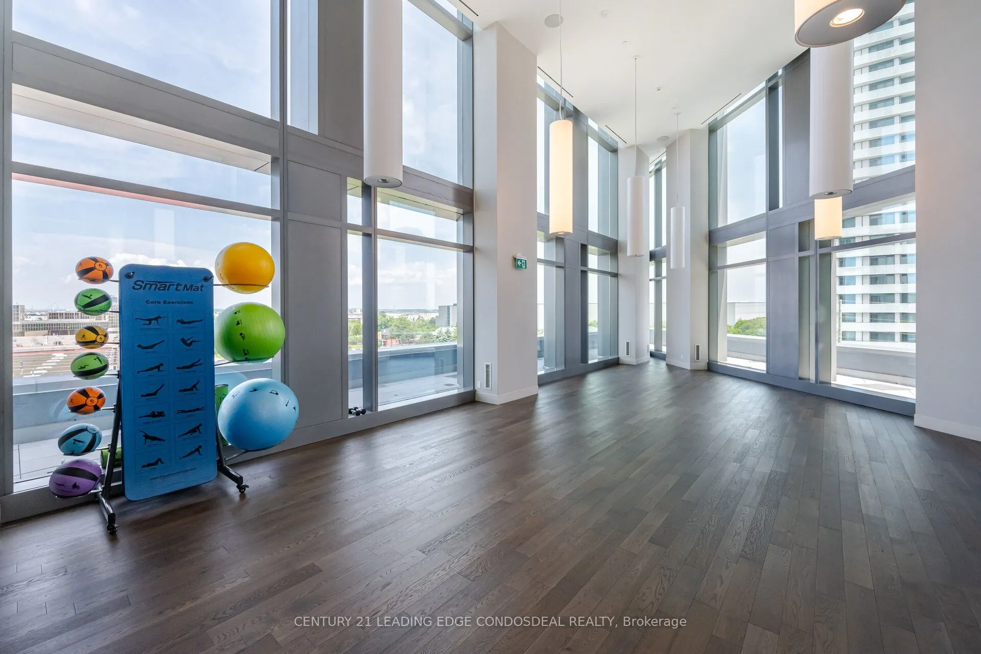 7890 Jane Street, #4506