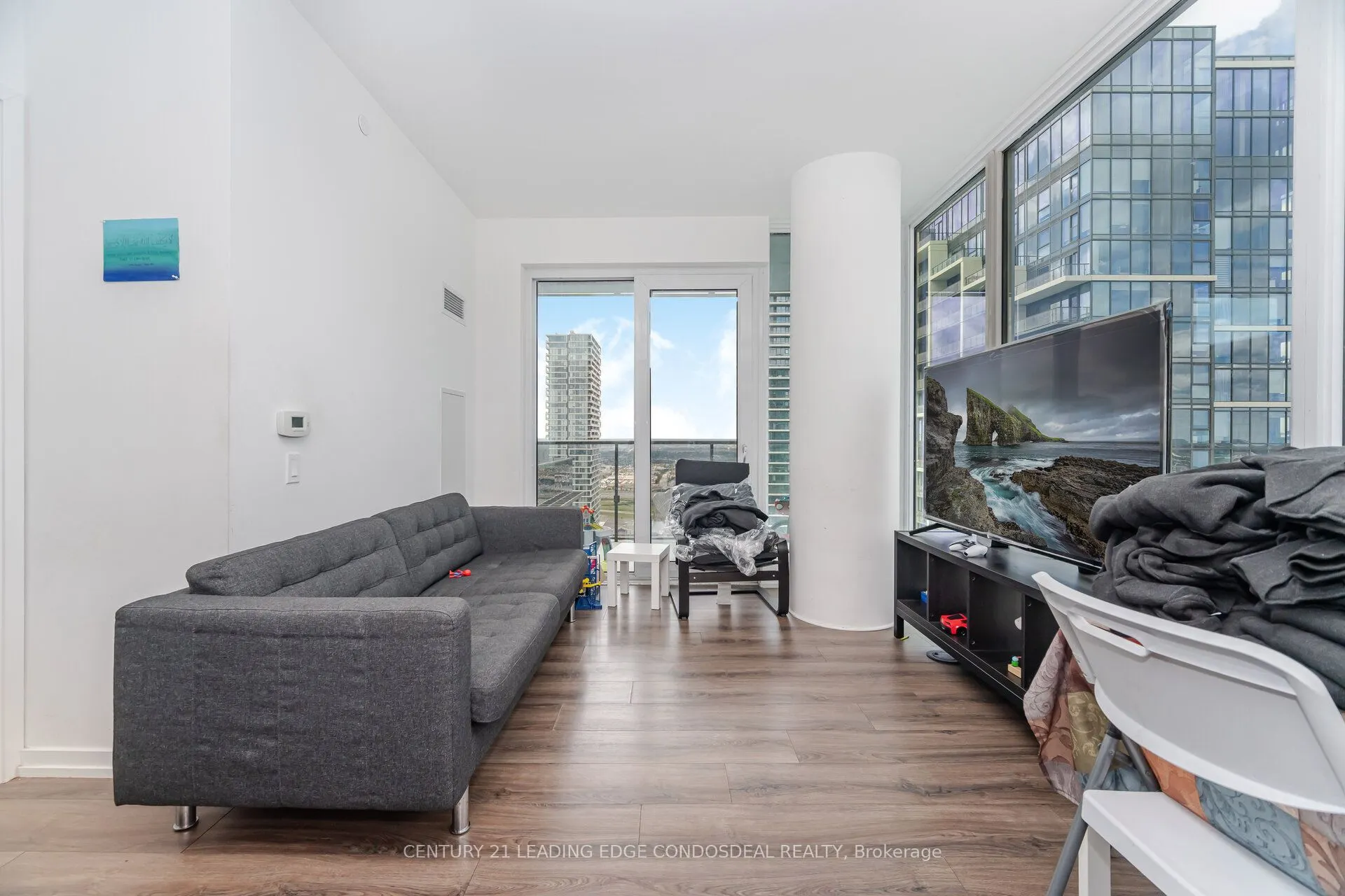 7890 Jane Street, #4506