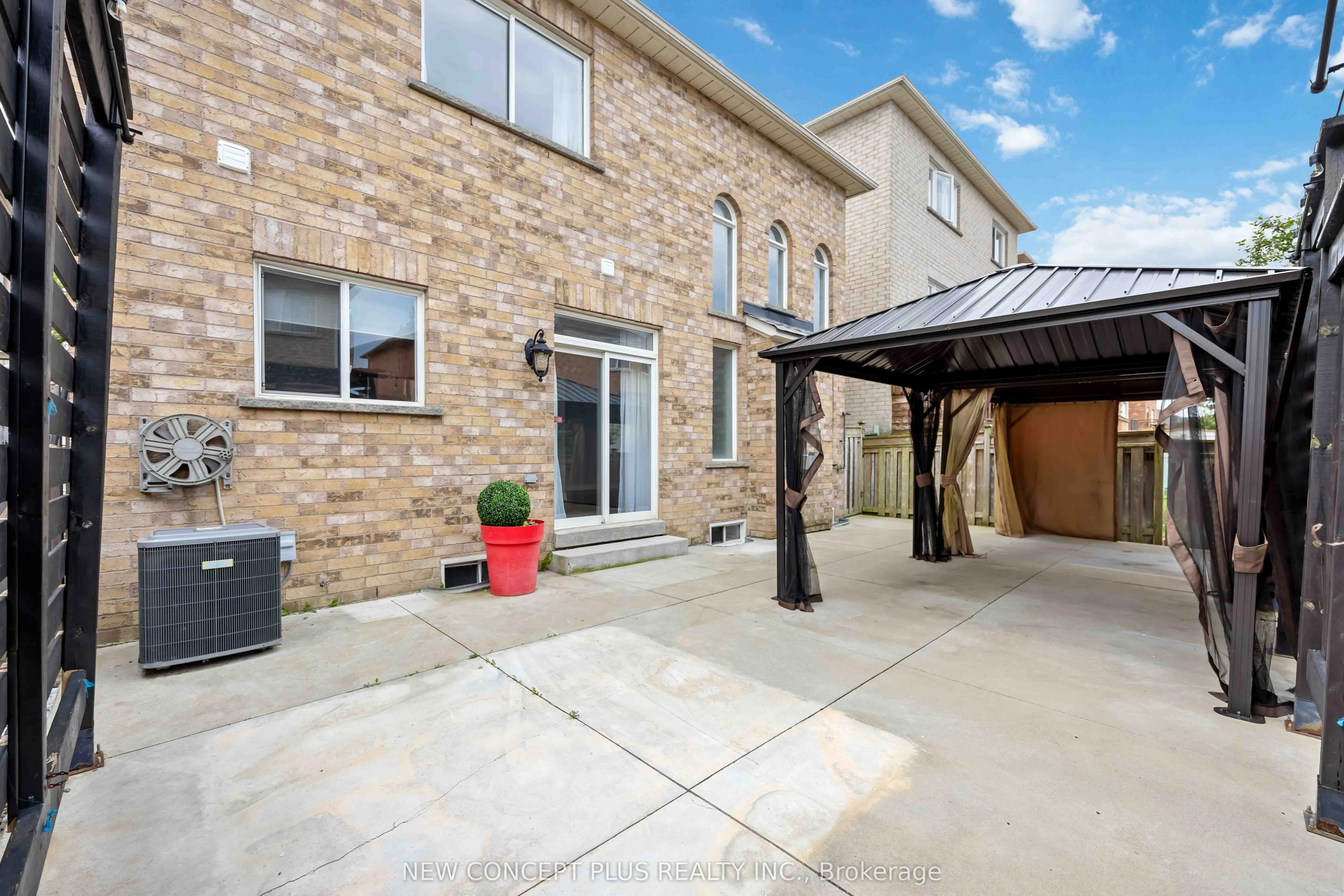 105 Destino Crescent