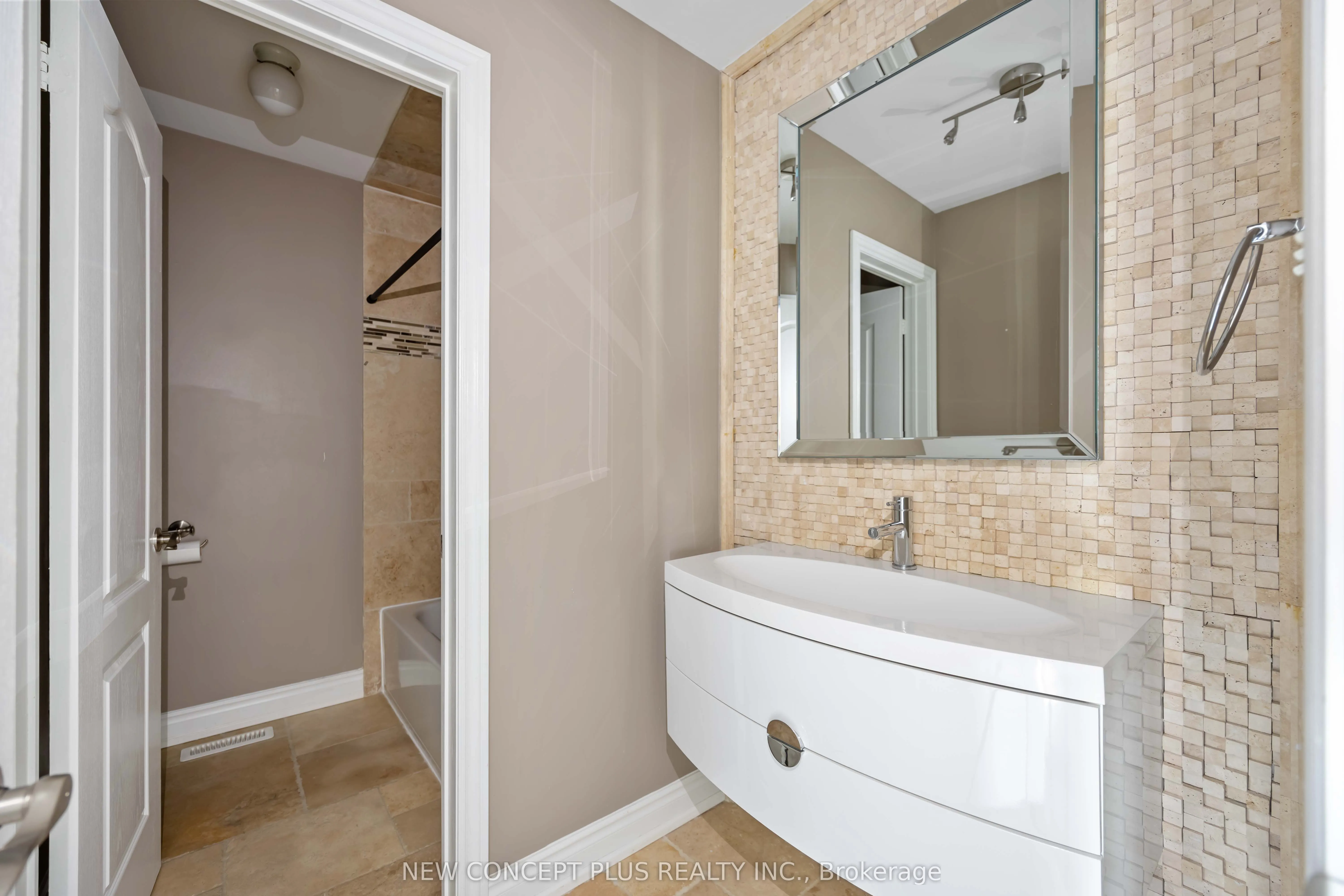 105 Destino Crescent
