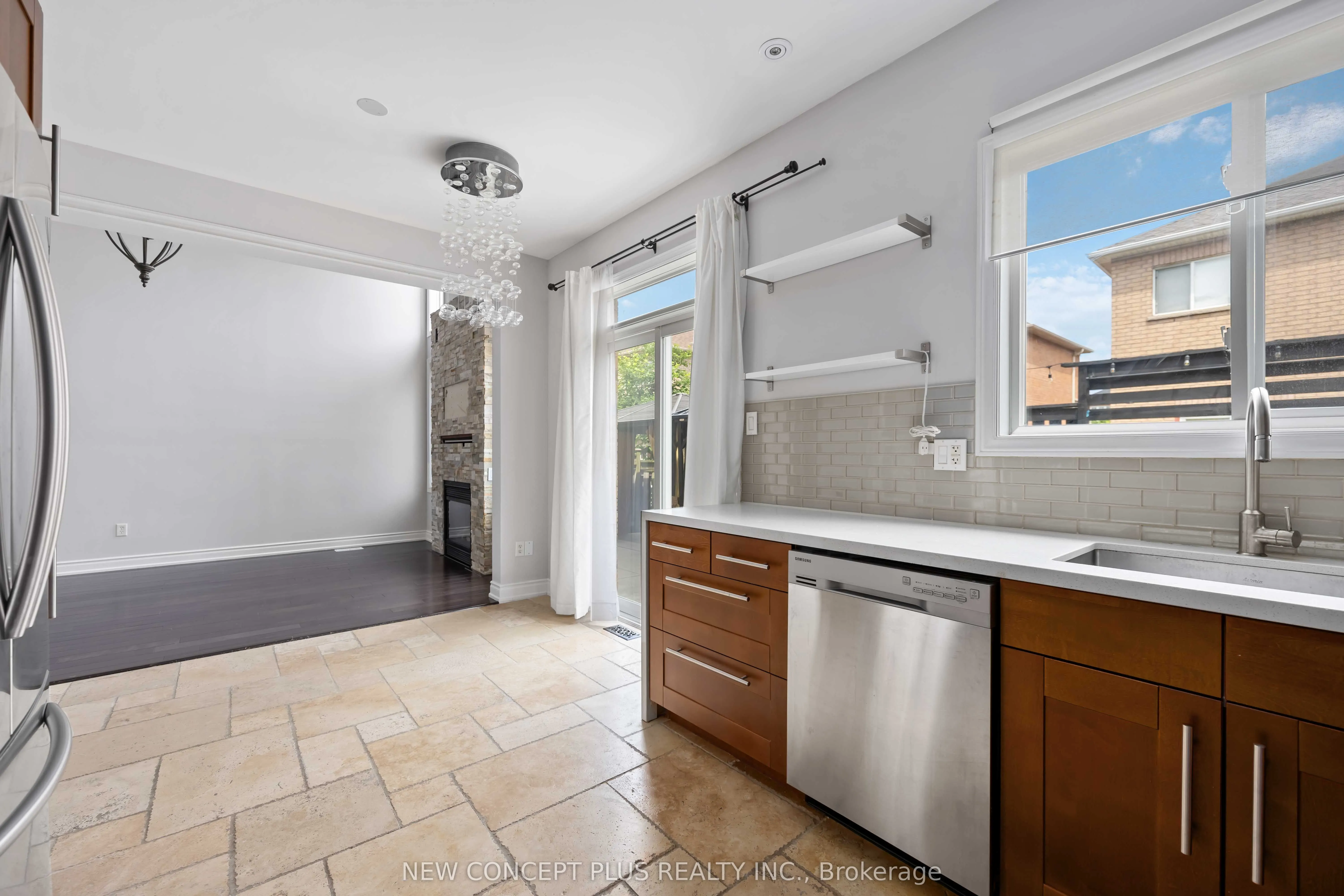 105 Destino Crescent
