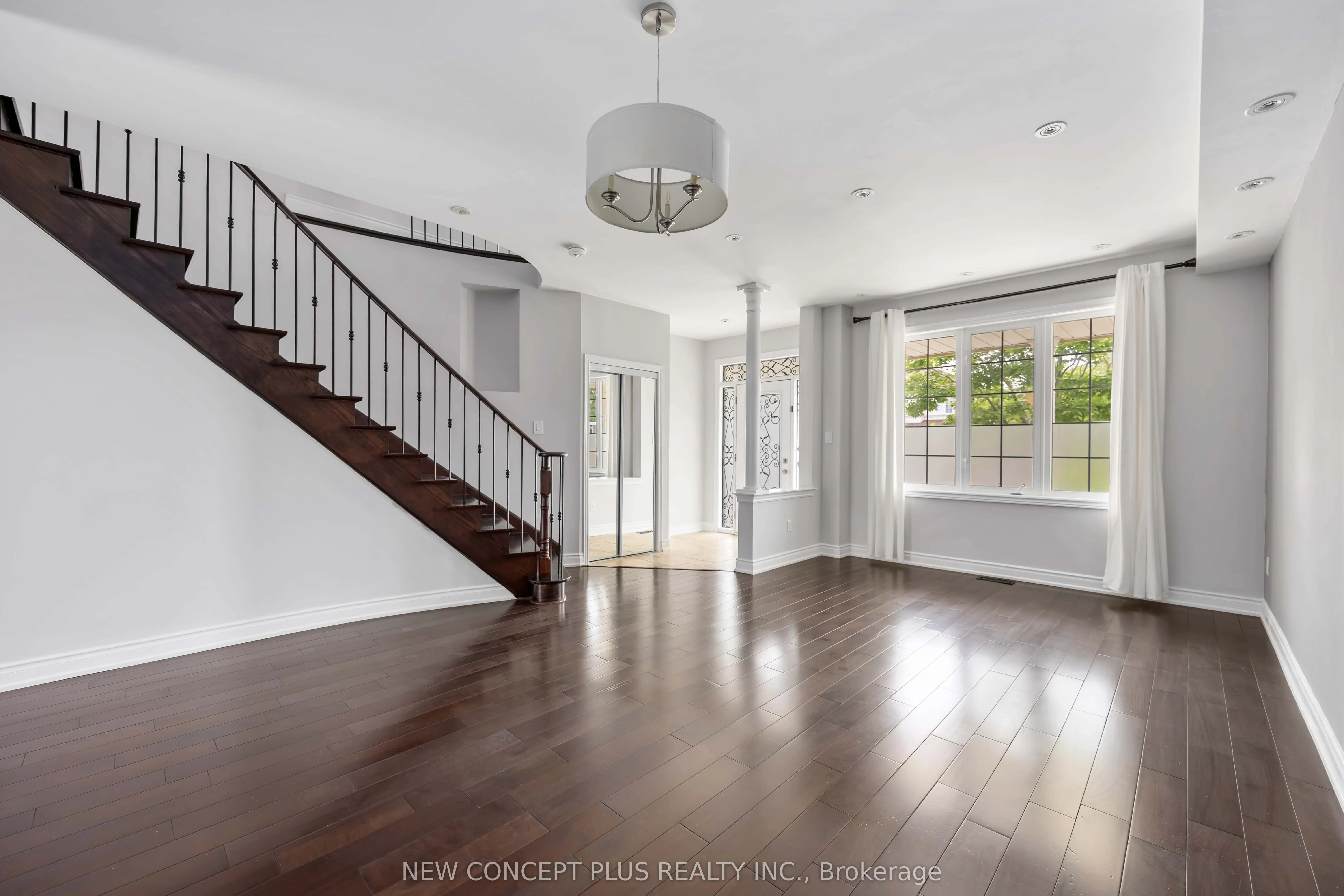 105 Destino Crescent