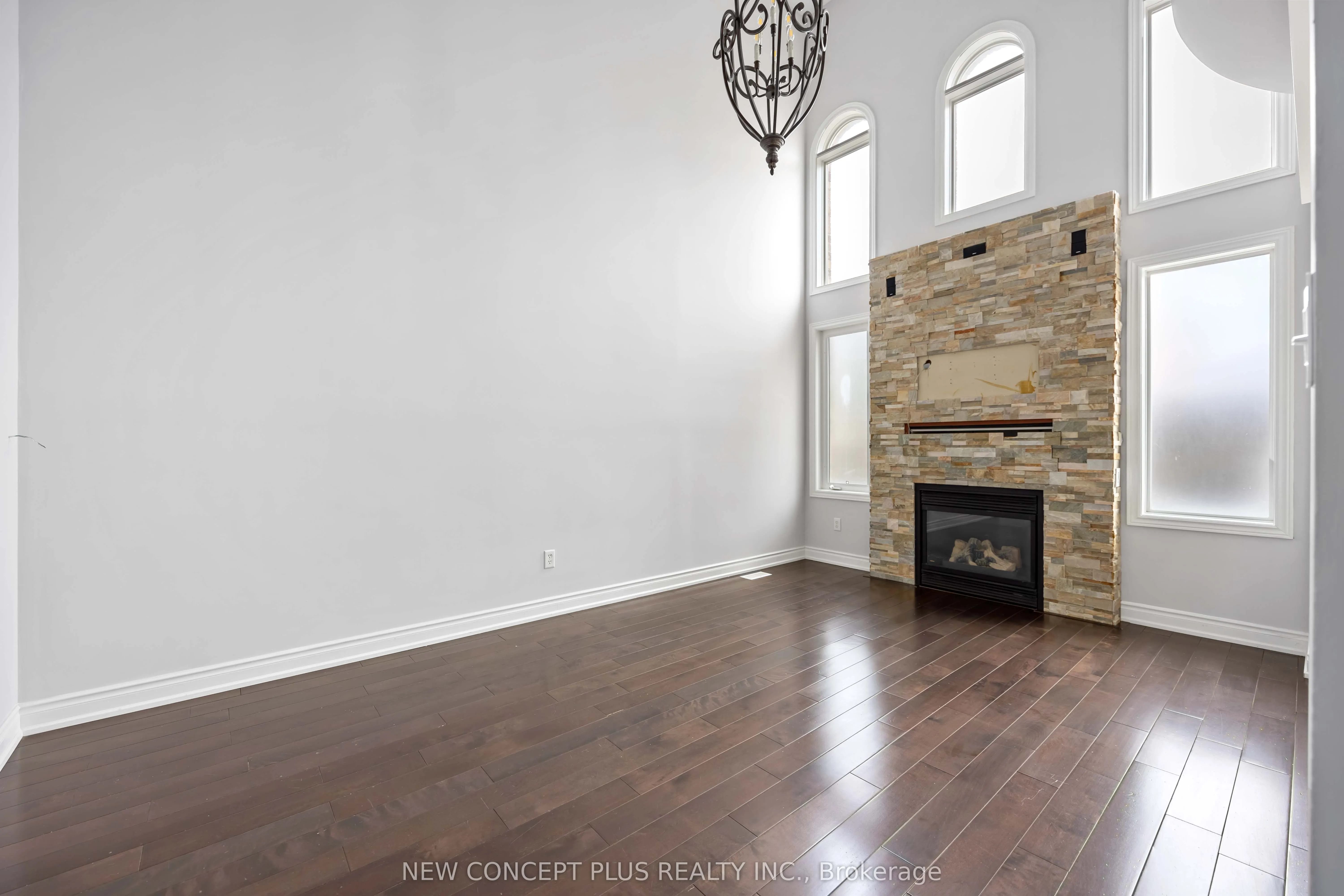 105 Destino Crescent