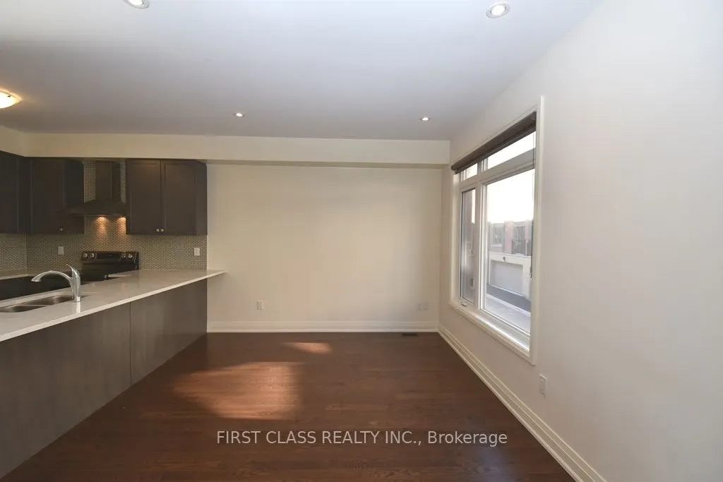 24 Teasel Way