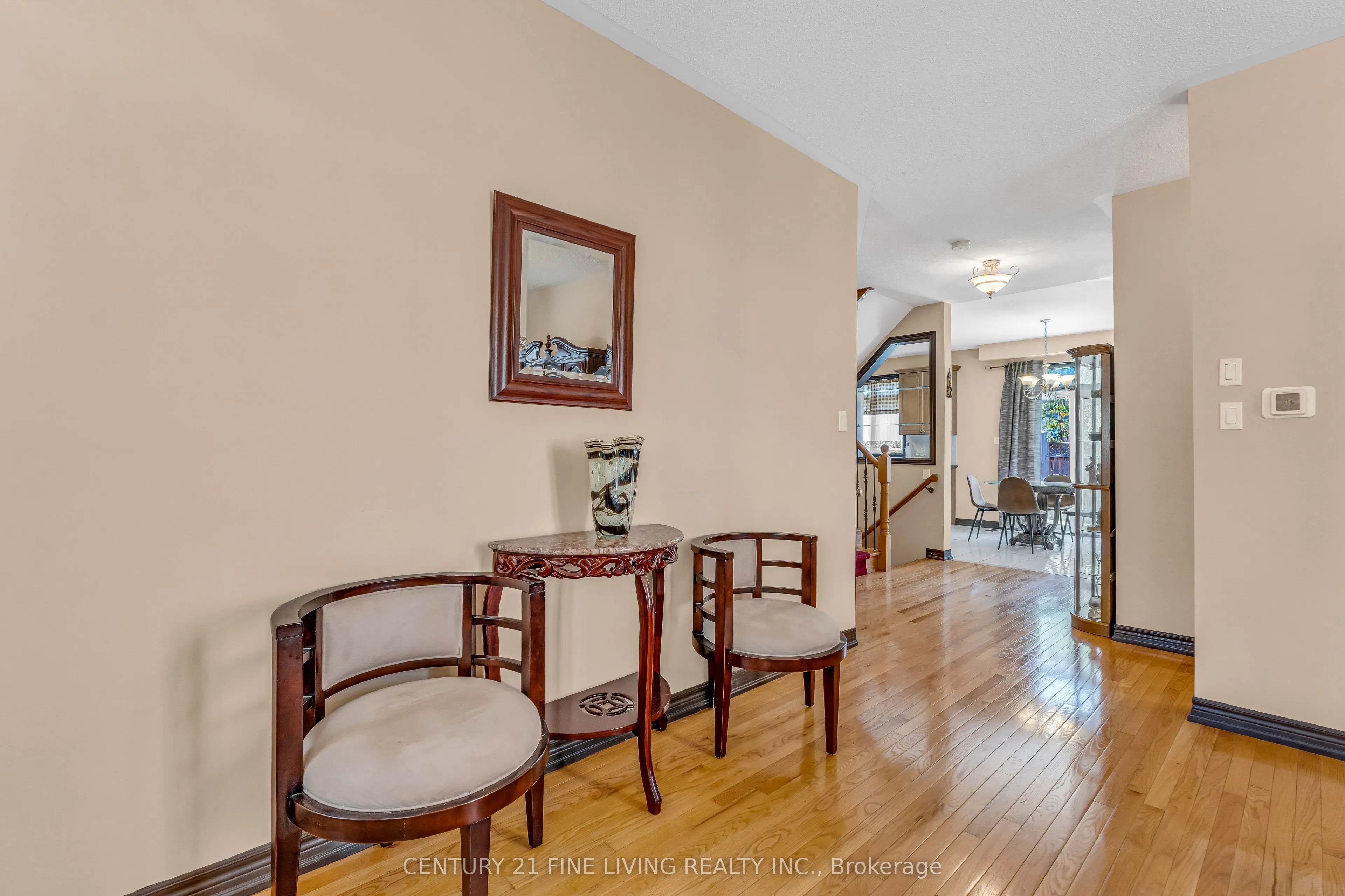 6 Renoir Drive