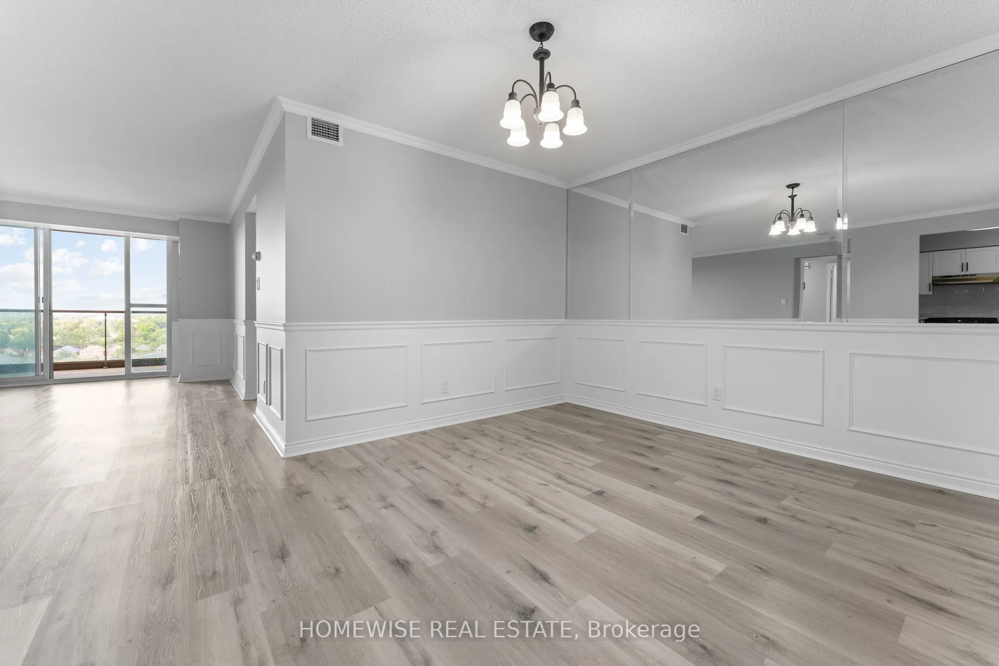 850 Steeles Avenue, #910