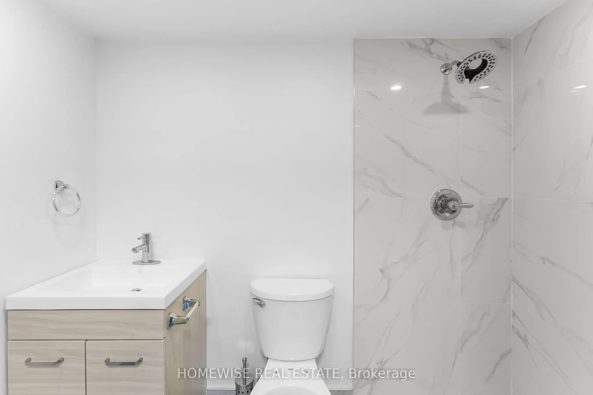 850 Steeles Avenue, #910