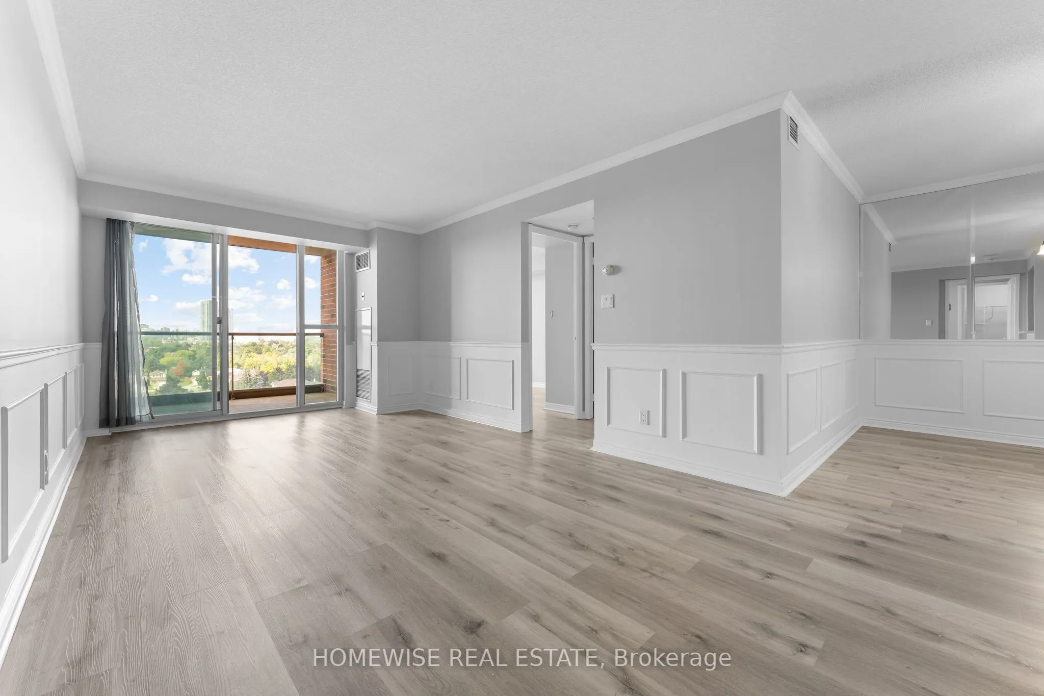 850 Steeles Avenue, #910