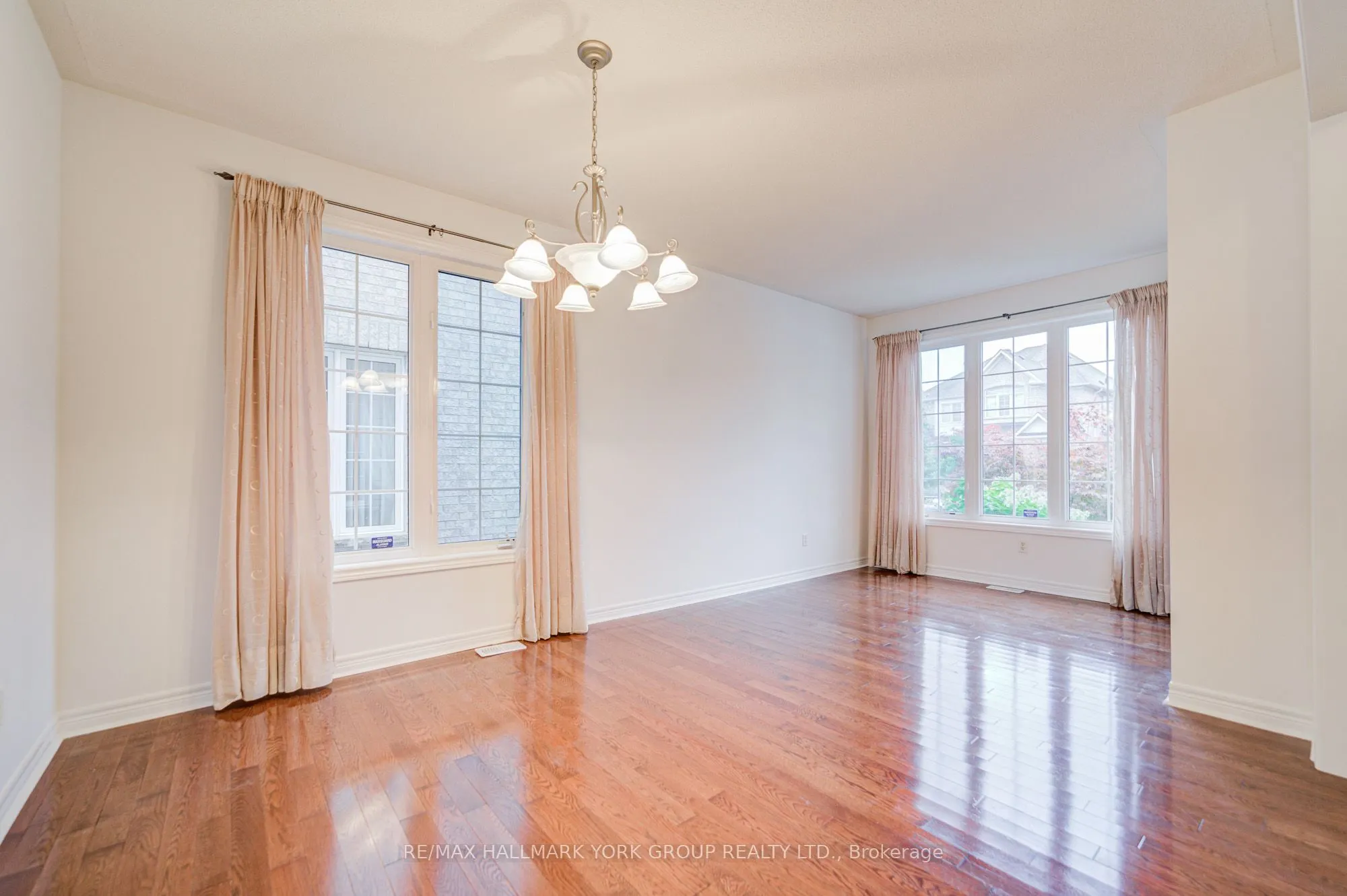 123 Oakborough Drive