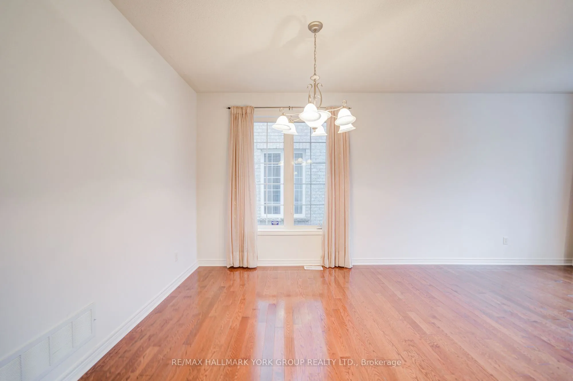 123 Oakborough Drive