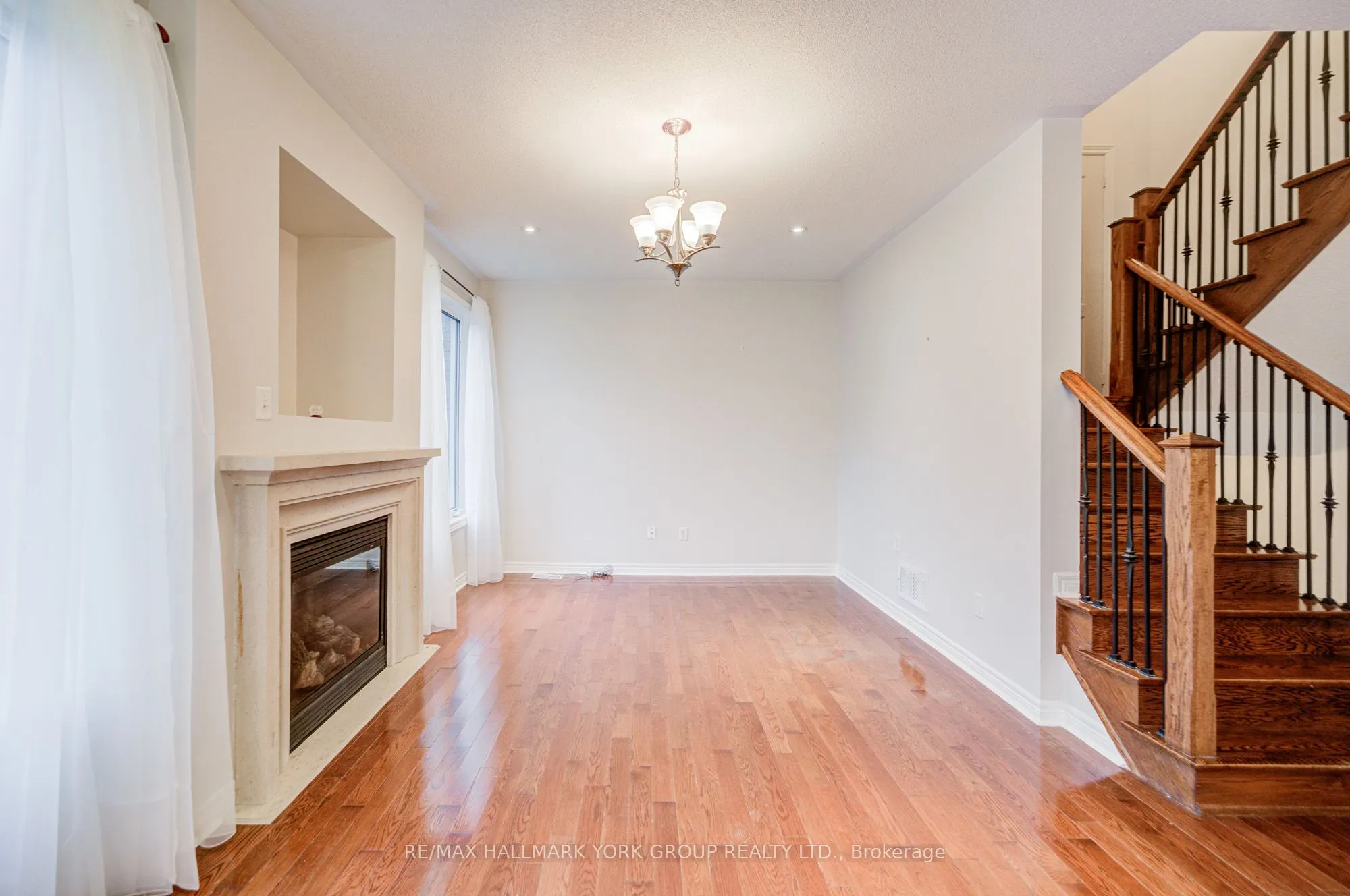 123 Oakborough Drive