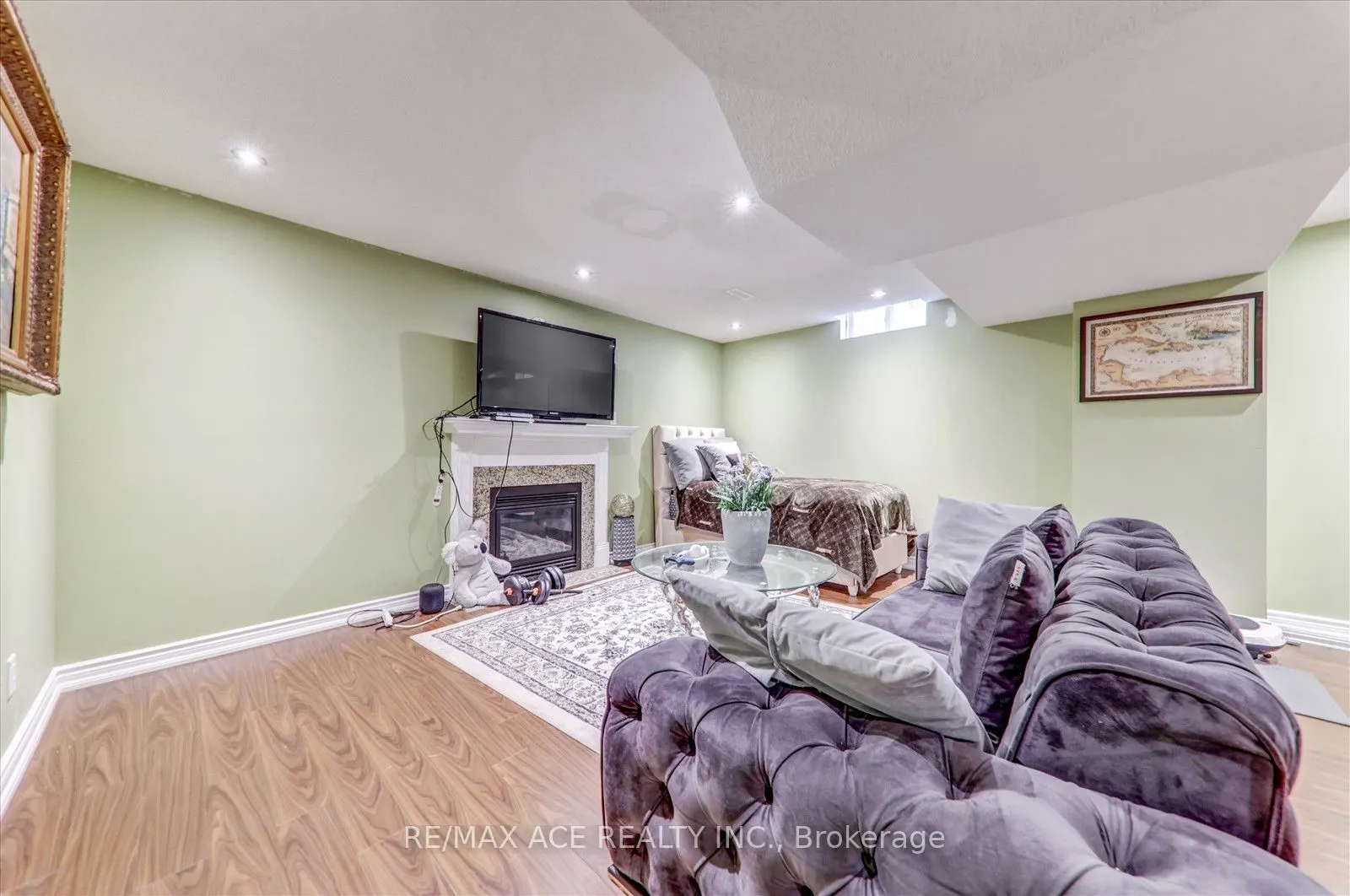 138 Riverwalk Drive