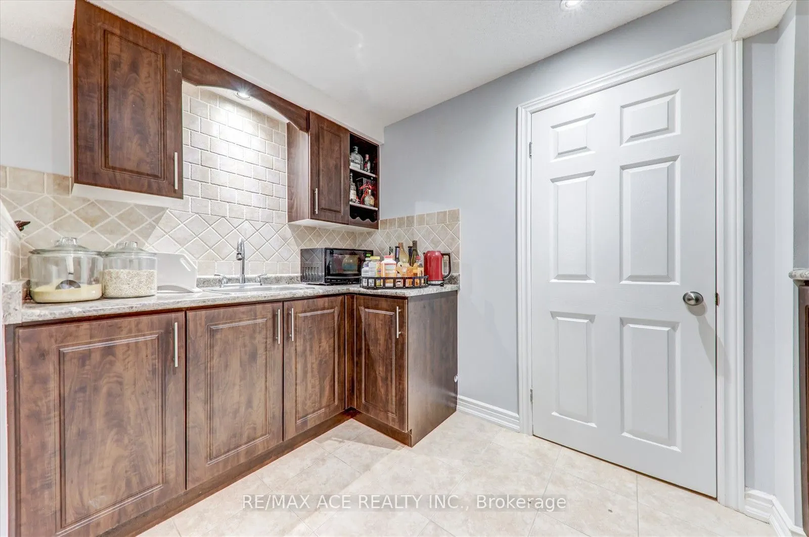 138 Riverwalk Drive