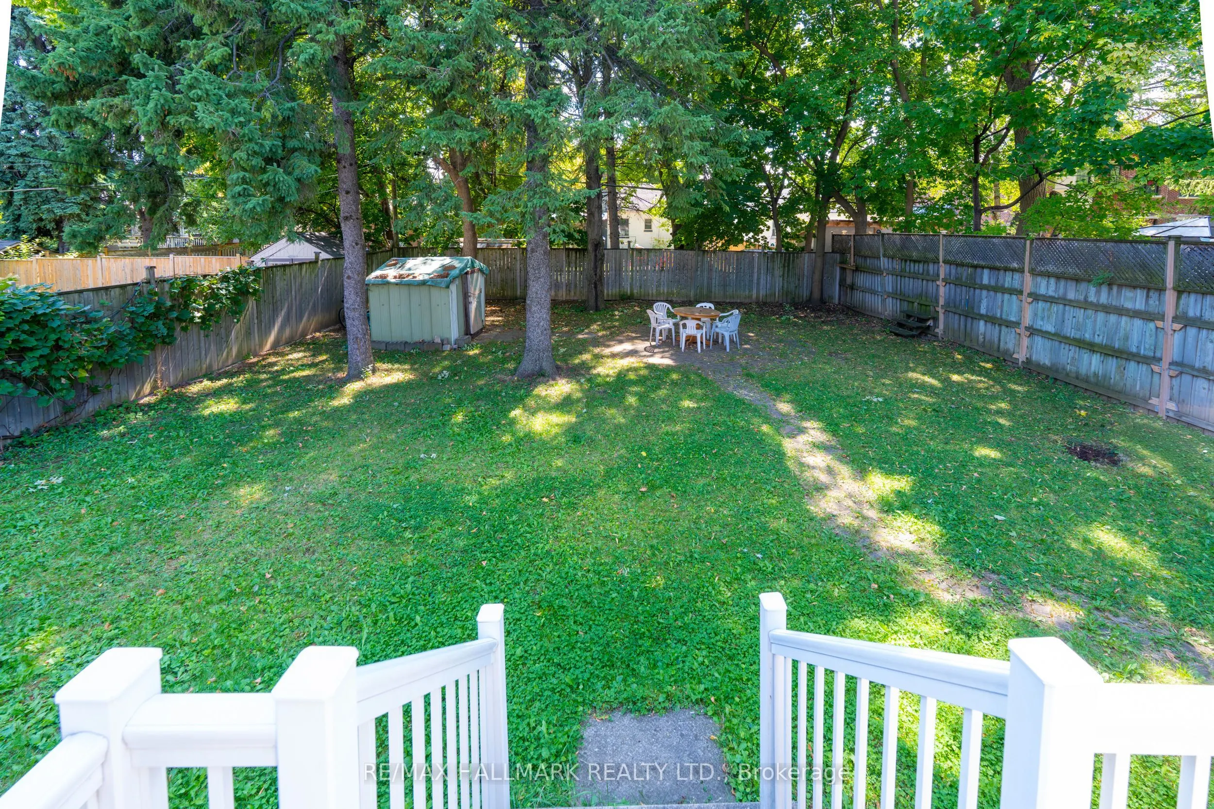43 Meadowview Avenue