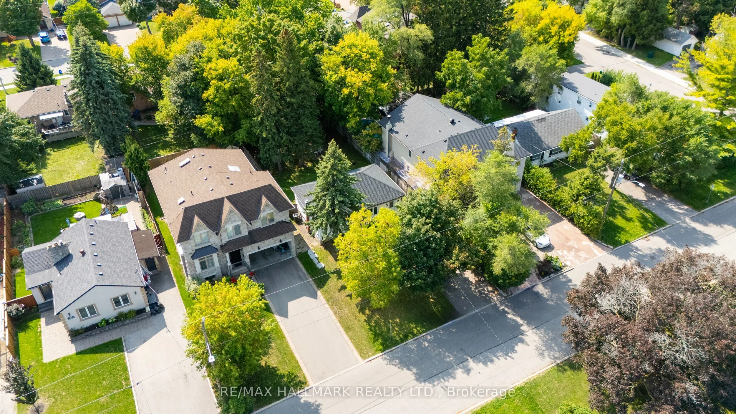 43 Meadowview Avenue
