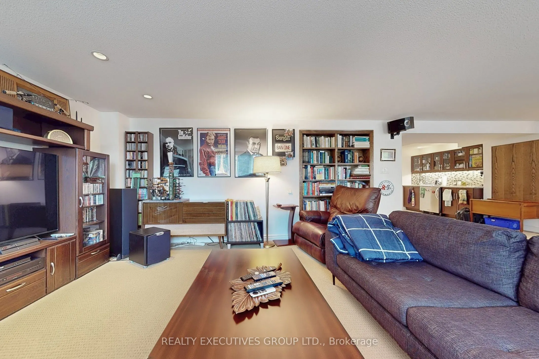 32 Shadow Falls Drive