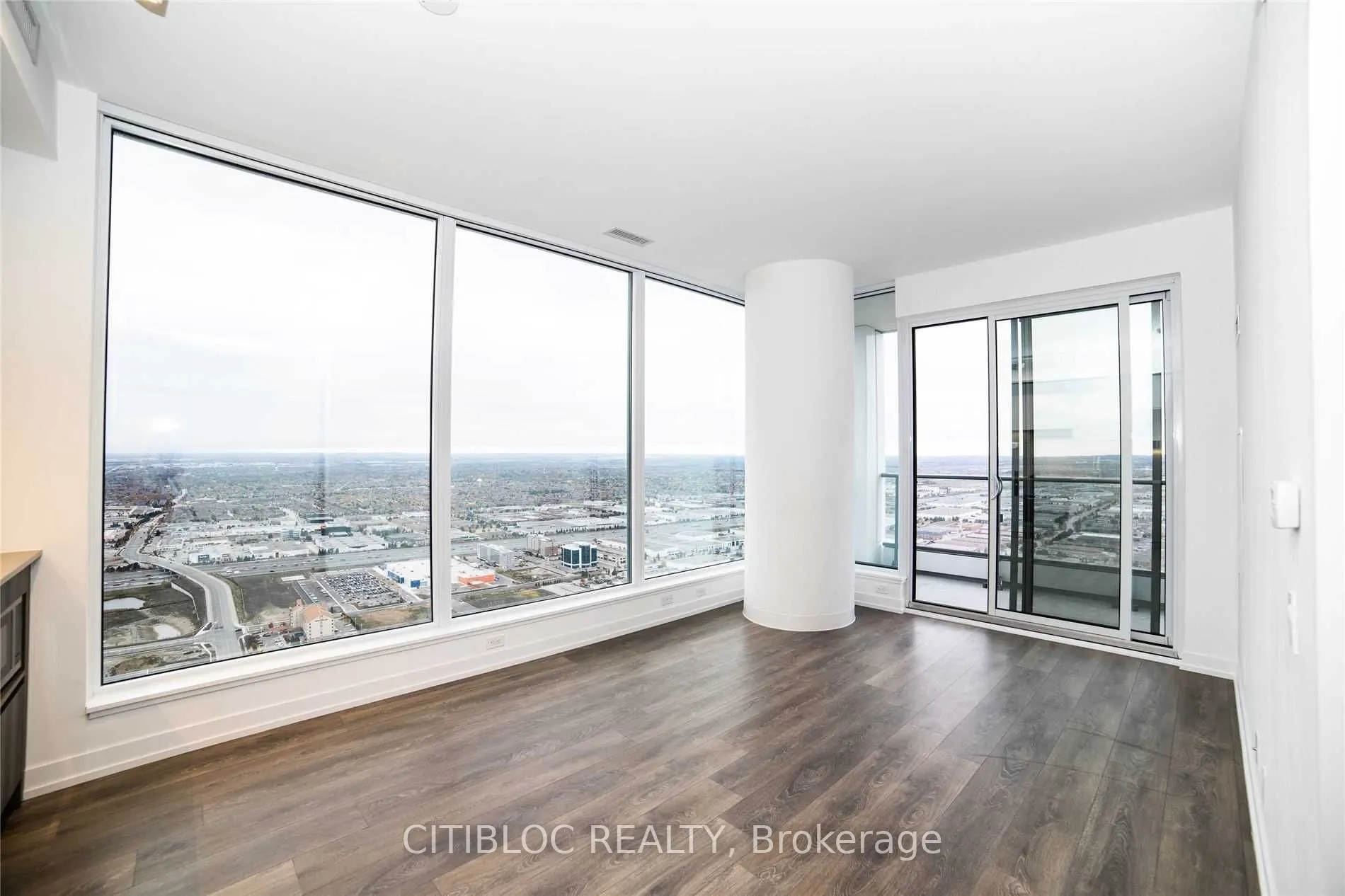 898 Portage Parkway, #6103